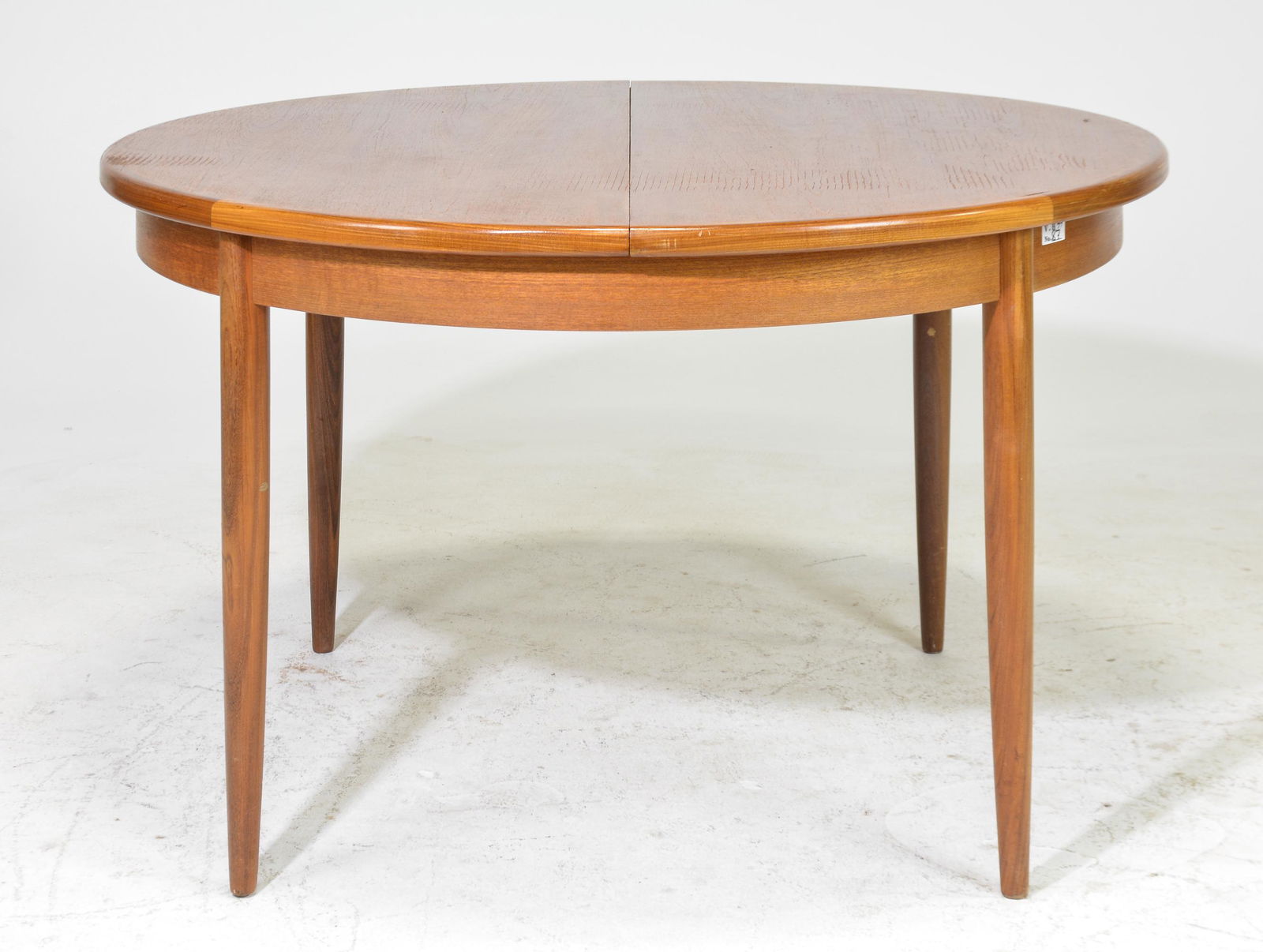 Round Mid Century Table By G-Plan - Pop Up Leaf (1 of 4)