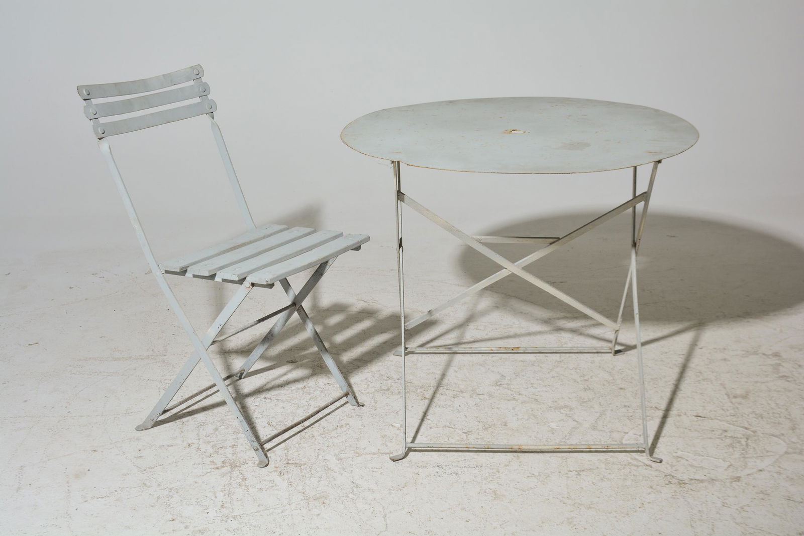 Painted Metal Bistro Table & Chair (1 of 4)