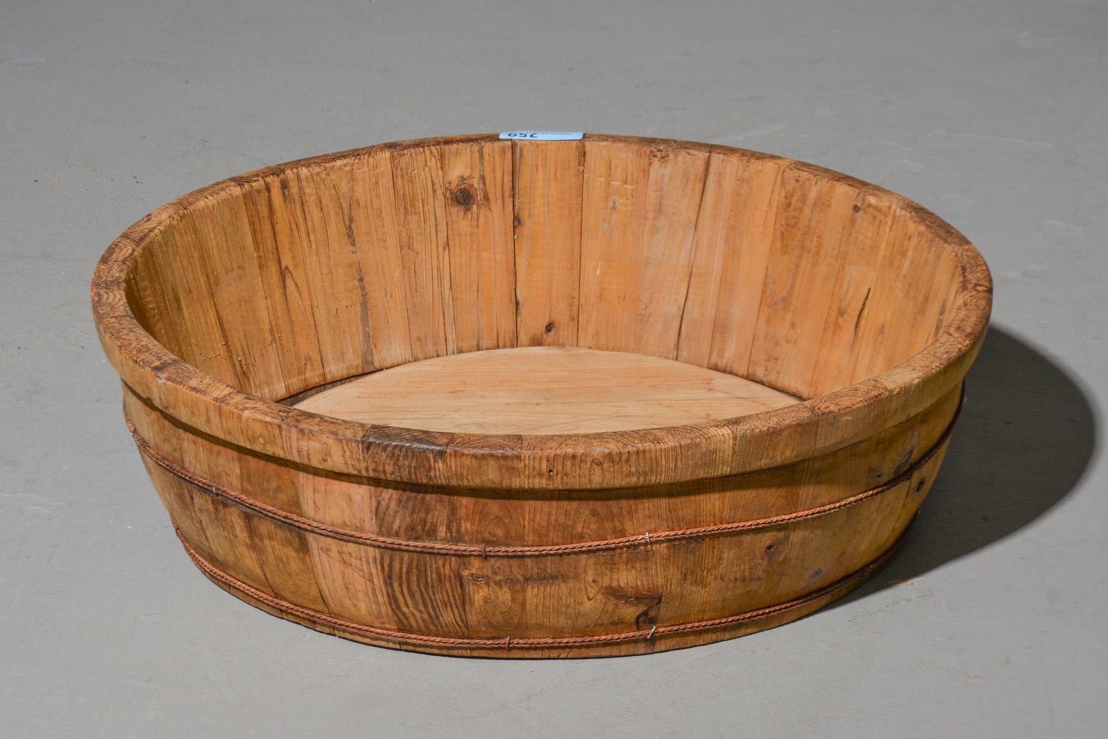 Large Pine Bowl (1 of 3)
