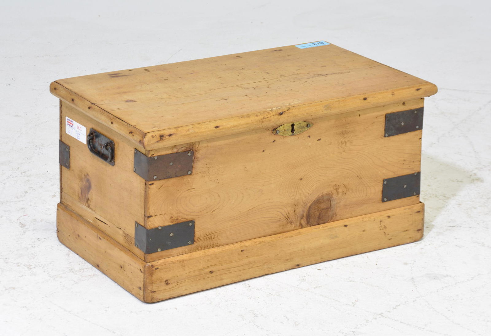 British Pine Small Box (1 of 3)