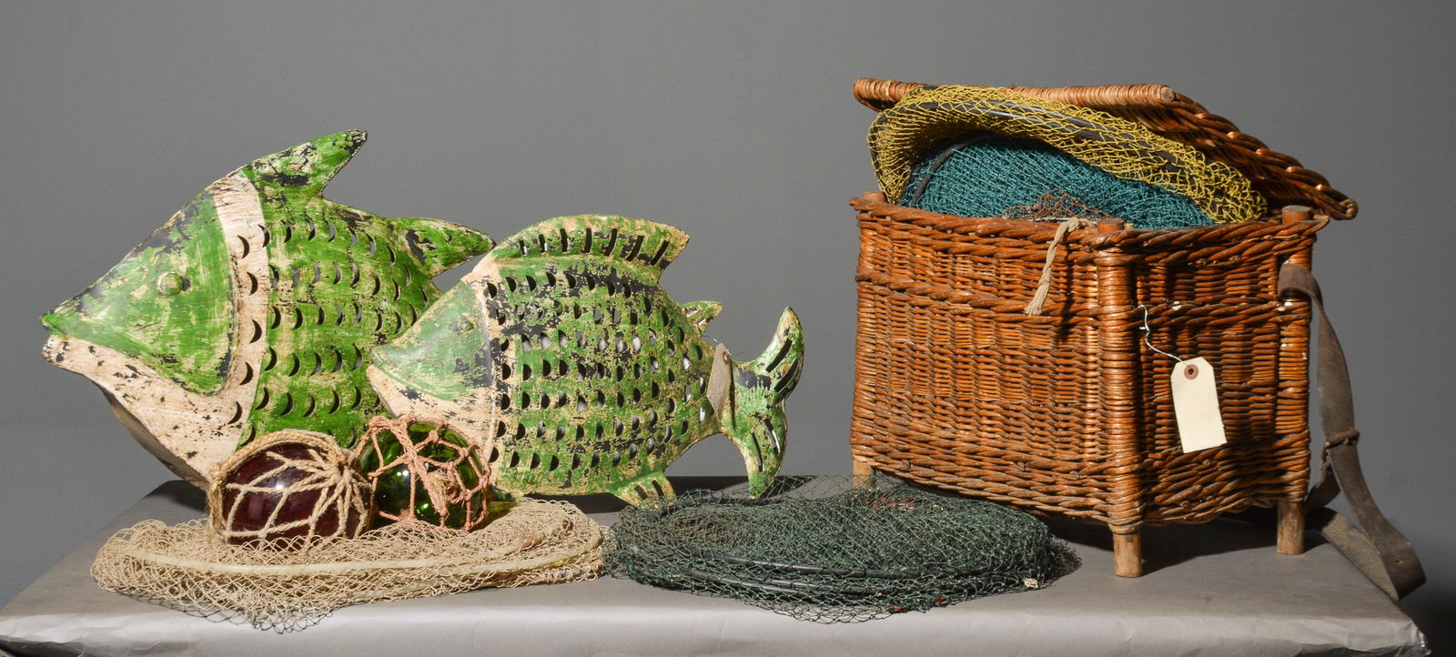 11pcs Fishing Basket, 2 Metal Fish, Etc. (1 of 5)