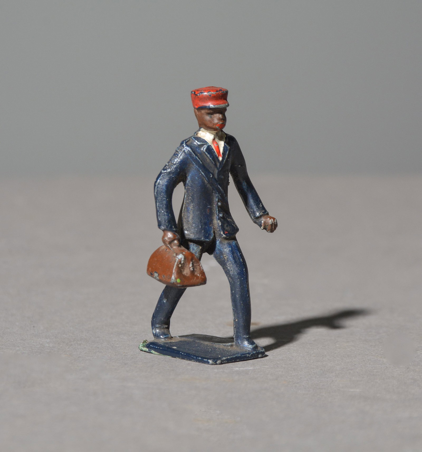 Lincoln Log Conducter Figure: Lincoln Log Conducter Figure