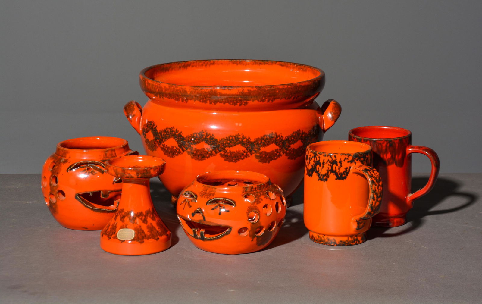 6pcs Assorted Glazed Danish Pottery (1 of 6)