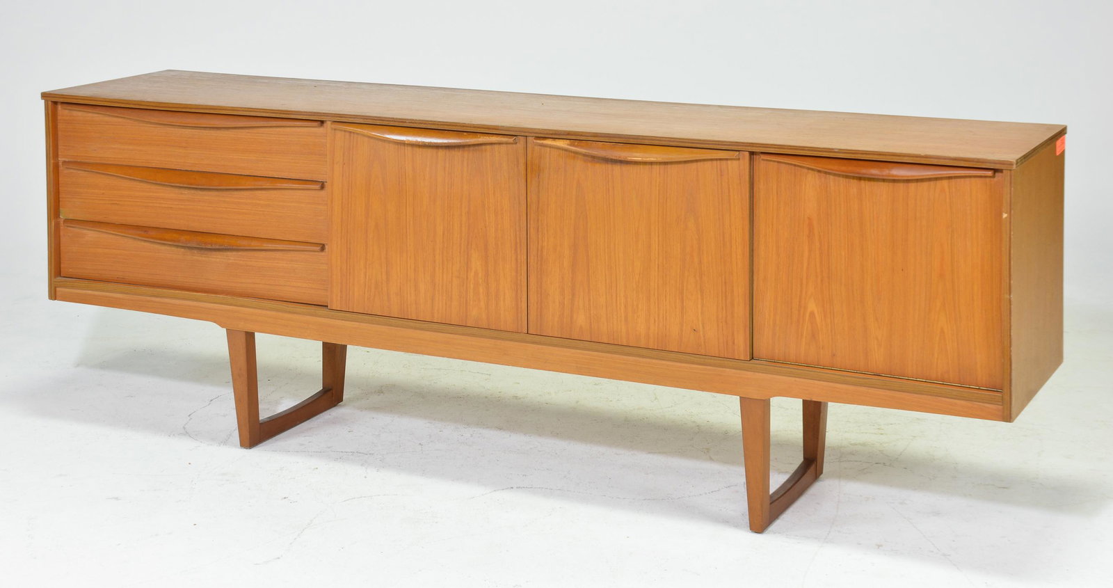 Mid Century Modern Sideboard - Stonehill (1 of 8)