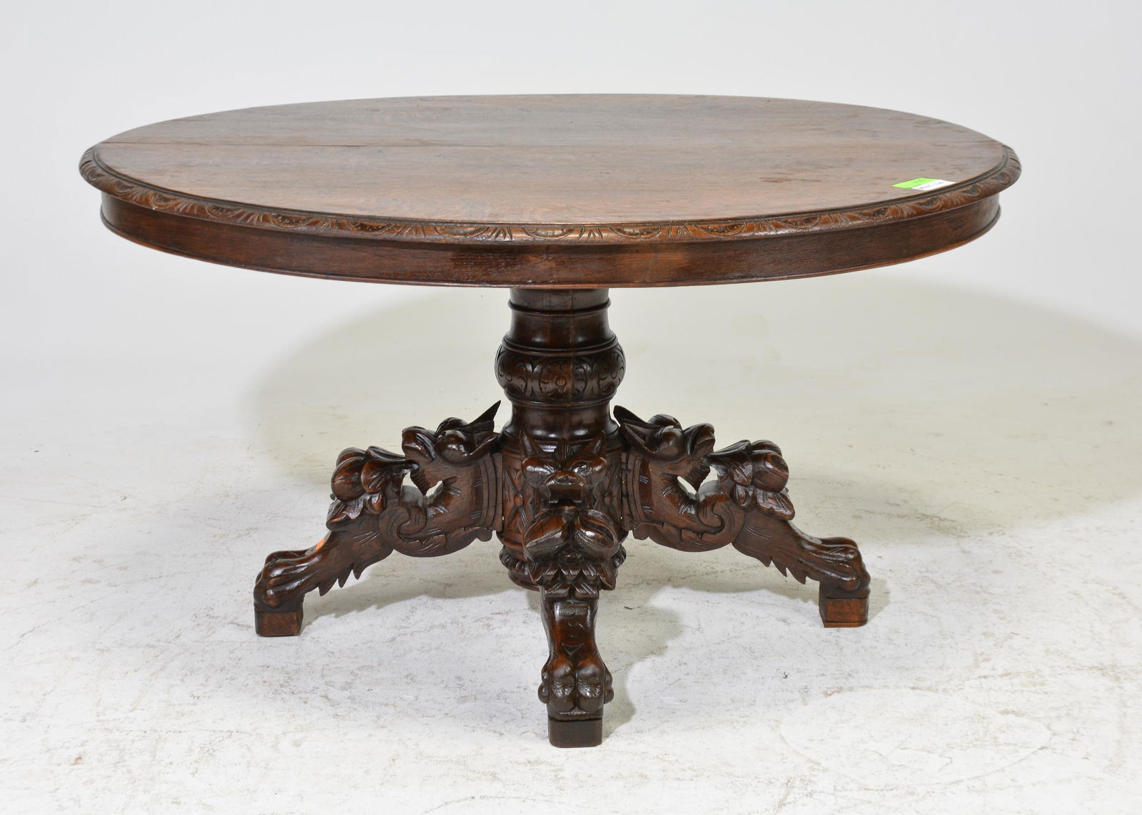 Oval Carved Oak Hunt / Fox Table (1 of 4)