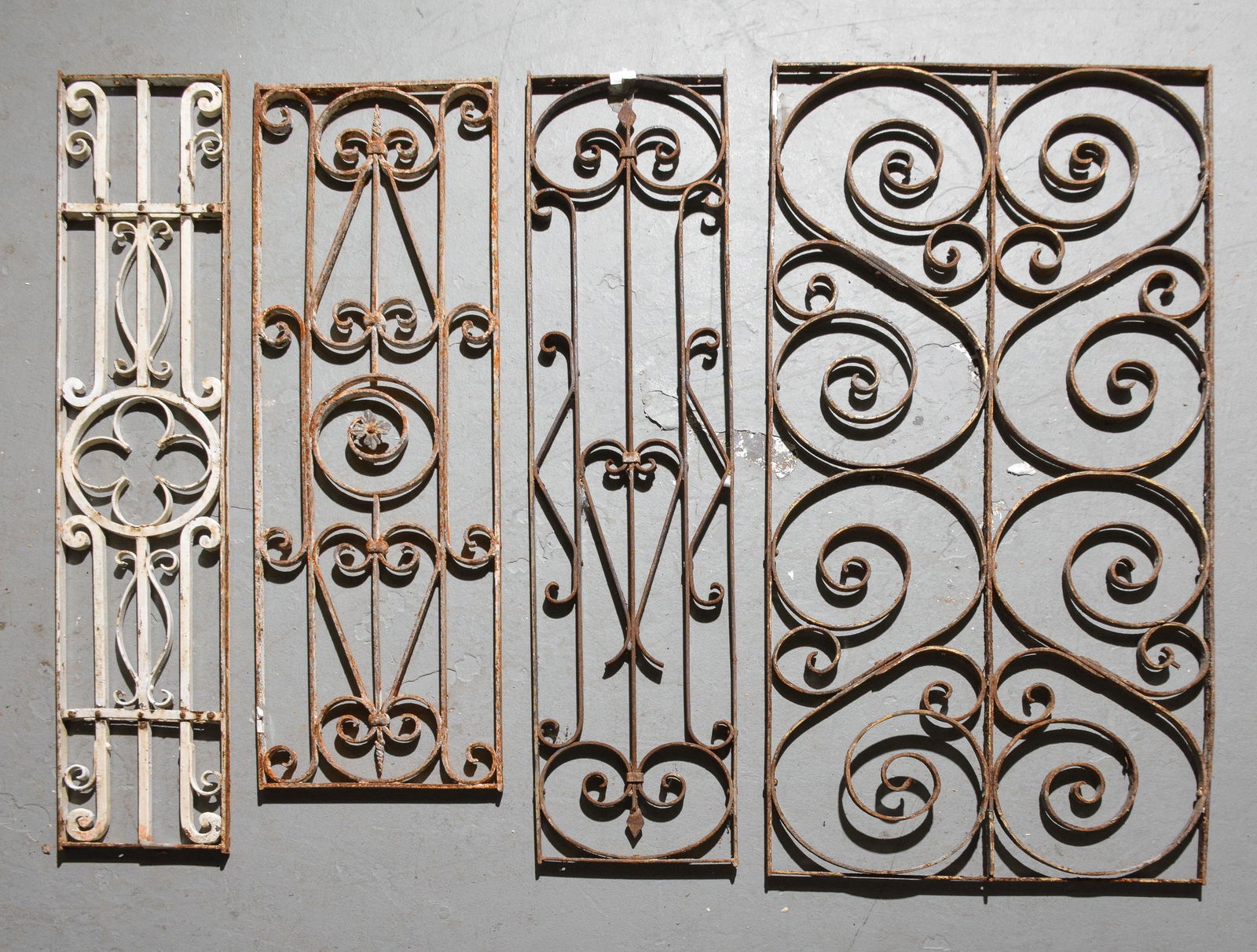 4 Iron Panels / Windows (1 of 3)