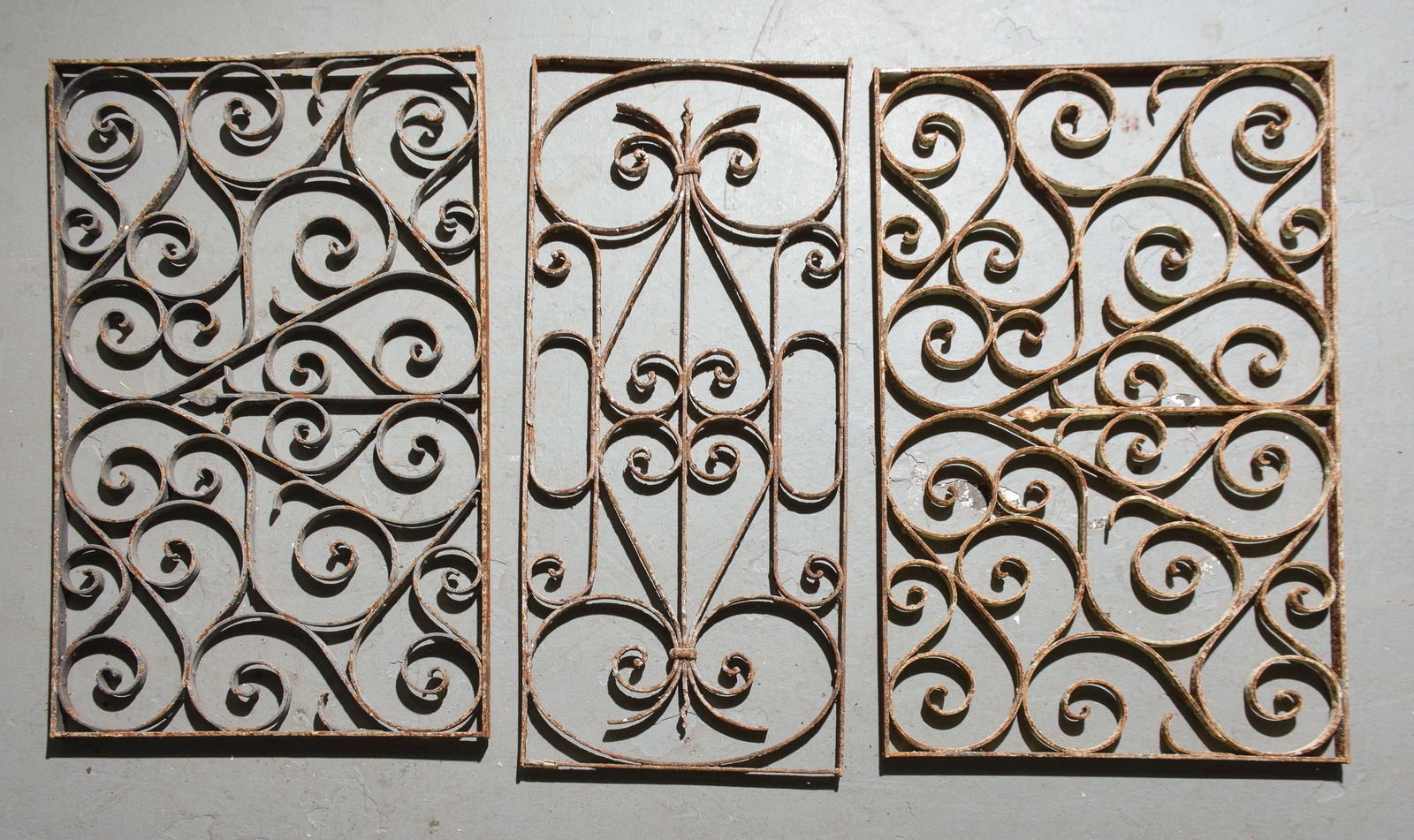 3 Iron Panels / Windows (1 of 4)