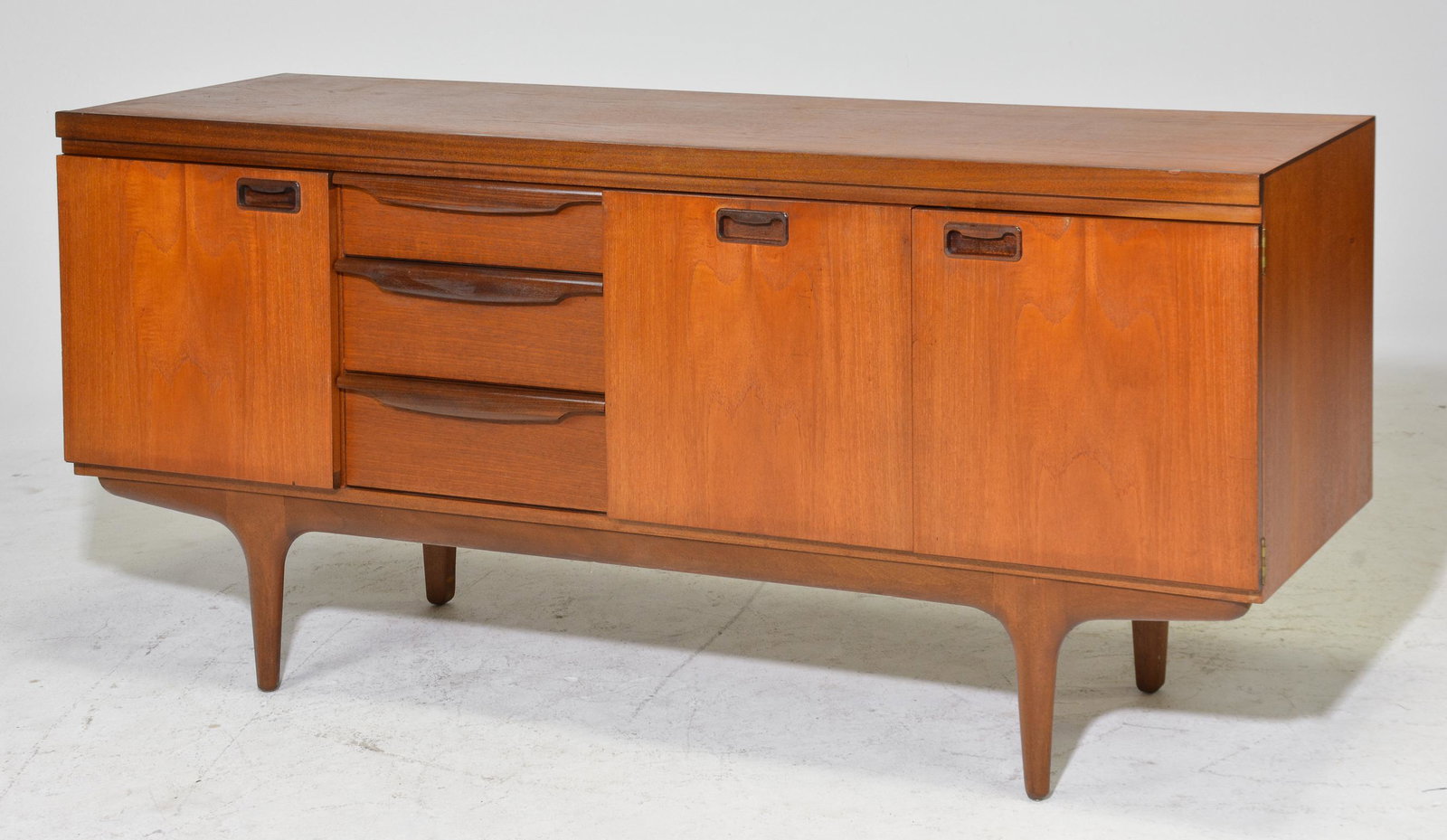 Mid Century Modern Sideboard - Greaves & Thomas: Danish Modern Style Sideboard by Greaves & Thomas - 31 in tall x 70 x 18