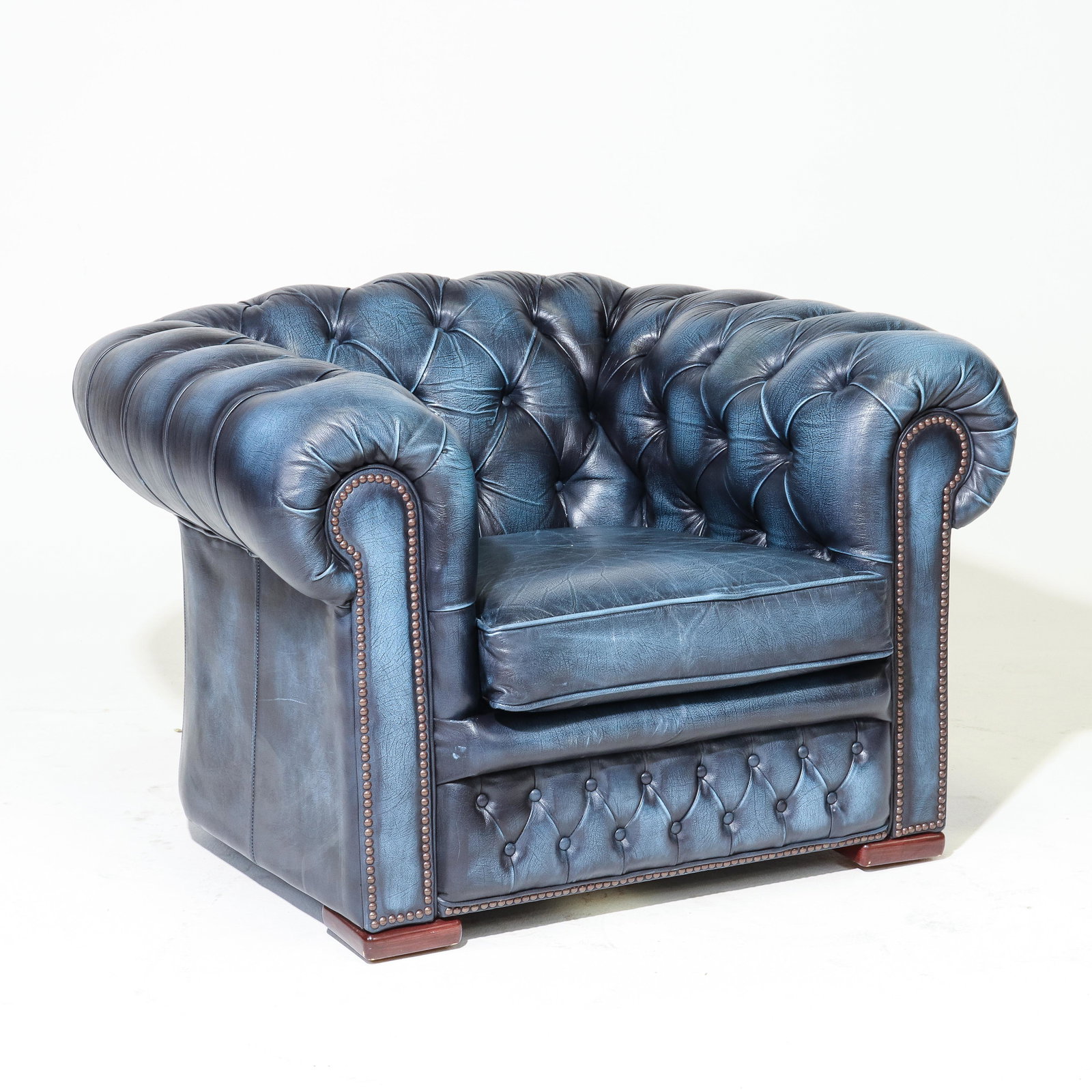 British Blue Leather Chesterfield Club Chair: British Blue Leather Button Tufted Chesterfield Club Chair - 29 in tall x 37 x 43, Seat height is 17 inches