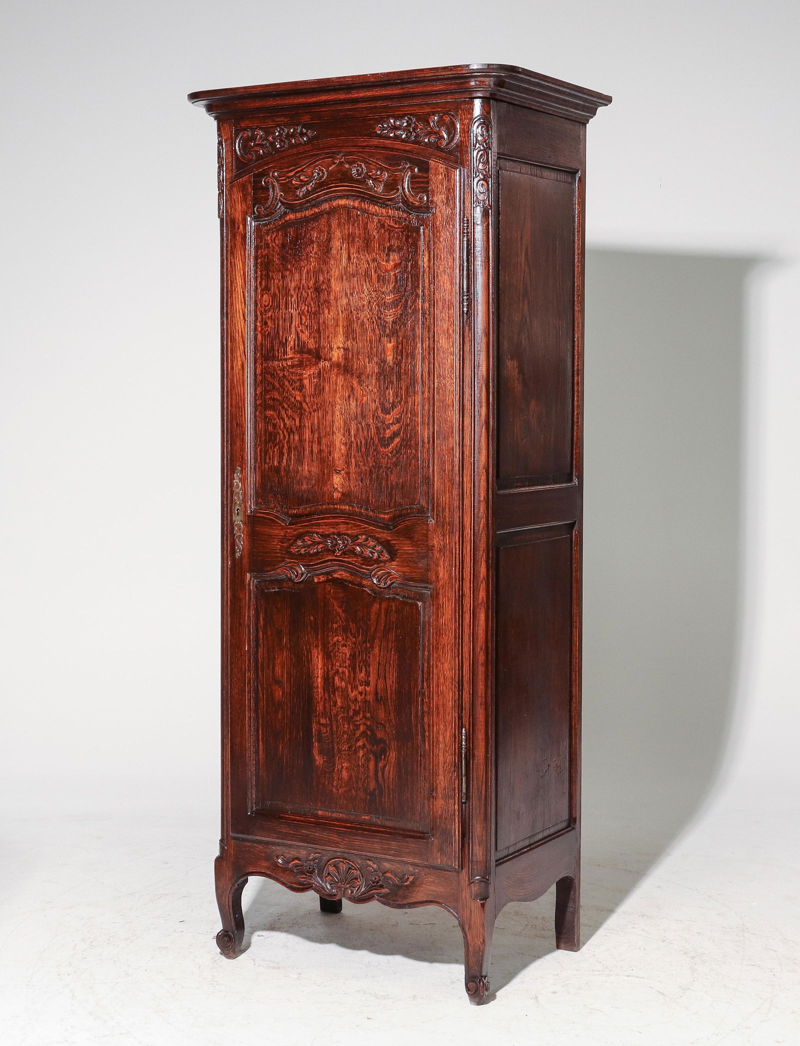 French Regency Style Oak Bonnetiere / Hall Cabinet (1 of 3)