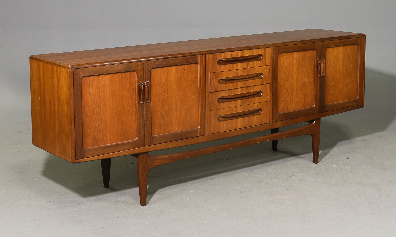 Mid Century Large "Fresco" Sideboard - G-Plan: This Danish Modern Style Teak Credenza is made by Mid Century Modern Furniture Maker G Plan ( Gplan ) & is part of their "Fresco" Range. 32 in tall x 84 x 18