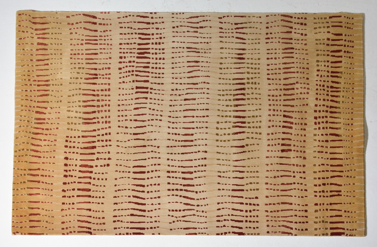 Machine Made Rug - 7'5 x 5'6 (1 of 3)