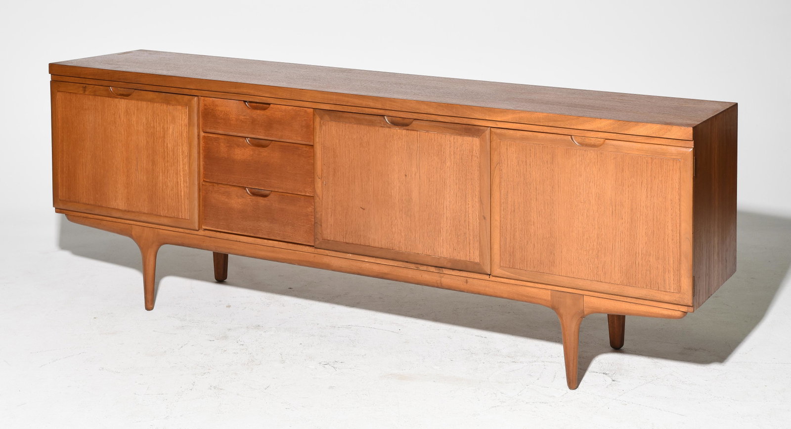 Mid Century Modern Sideboard - Greaves & Thomas: Danish Modern Style Sideboard by Greaves & Thomas - 31 in tall x 87 x 18