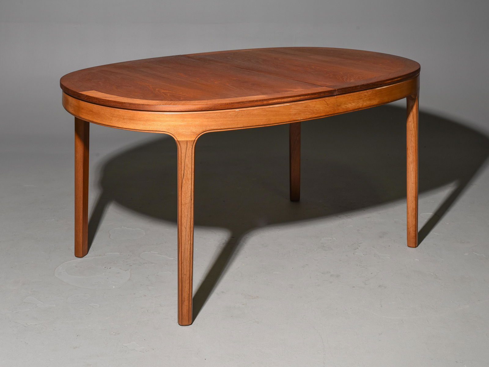 Oval Mid Century Modern Teak Dining Table By Nathan (1 of 4)