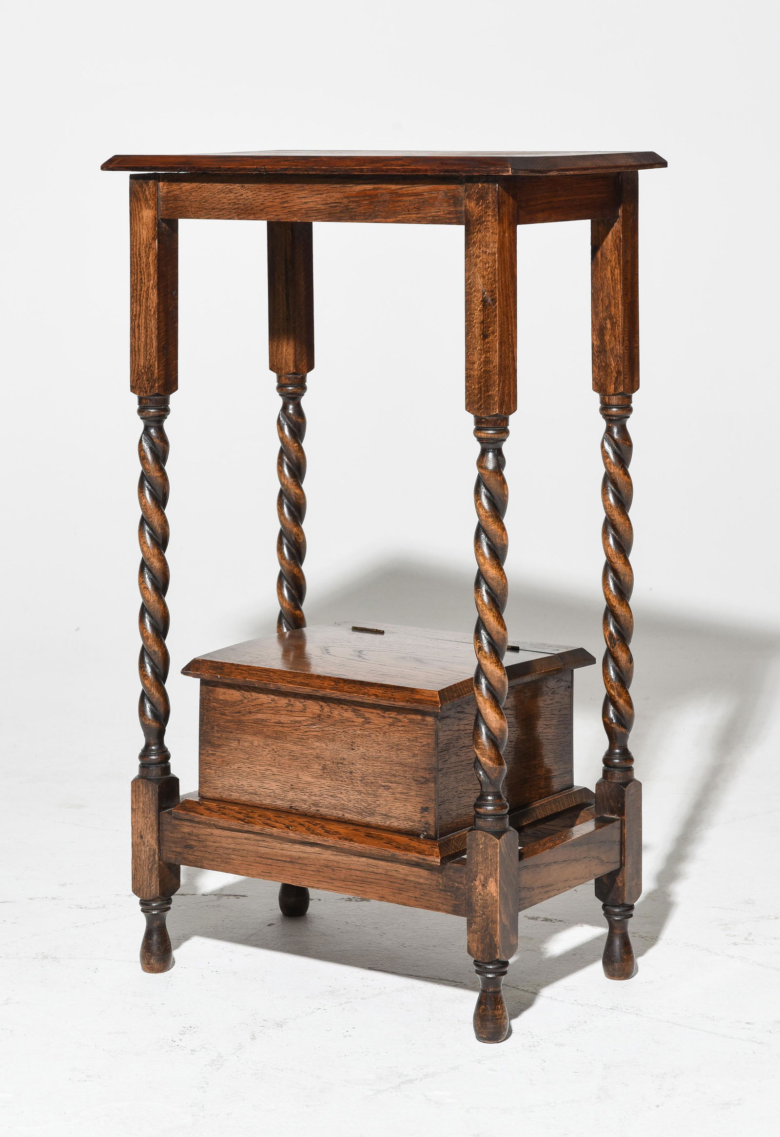 British Oak Occasional Table c.1900 (1 of 4)