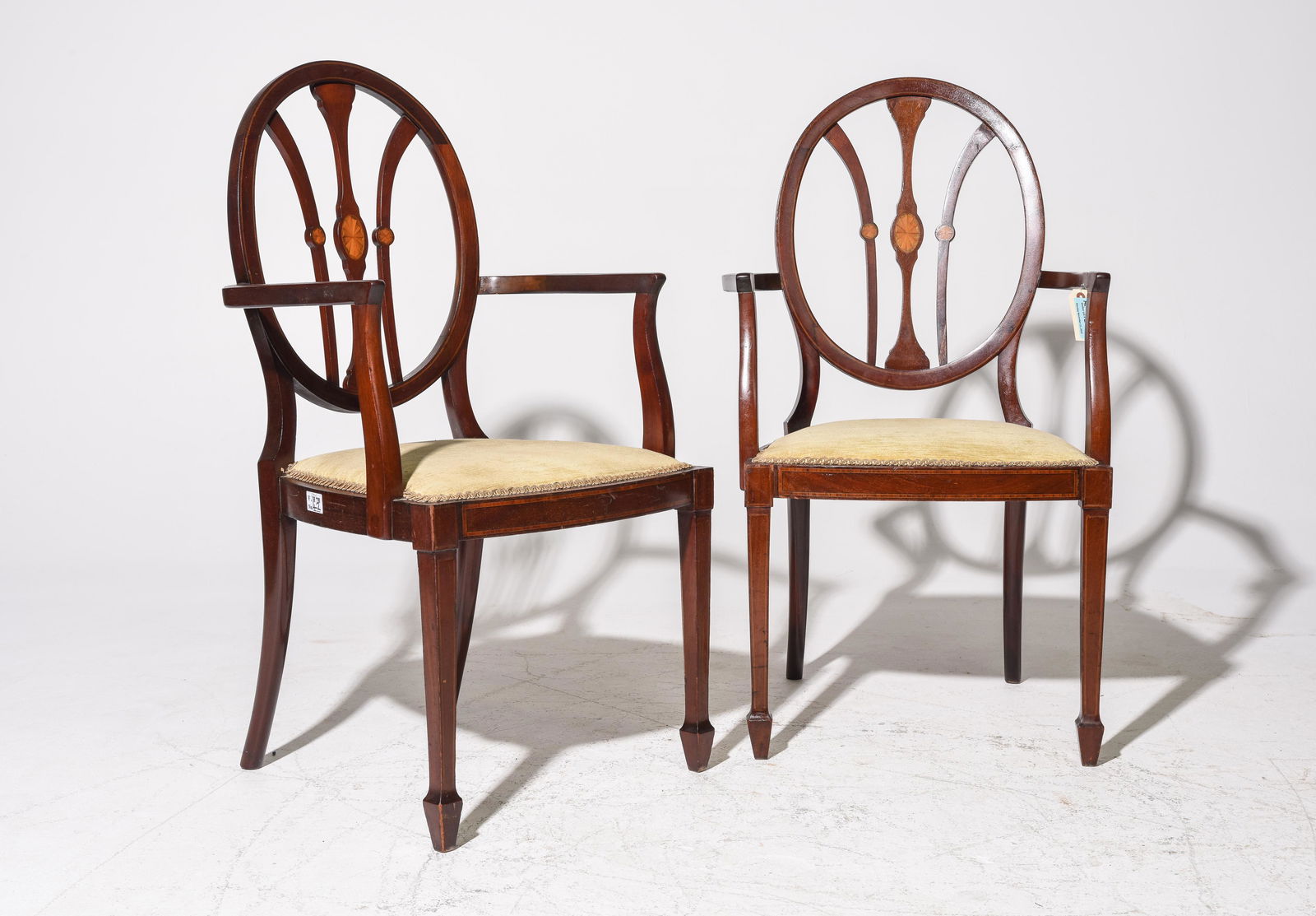 2 Edwardian Mahogany Carver Chairs c.1900 (1 of 4)