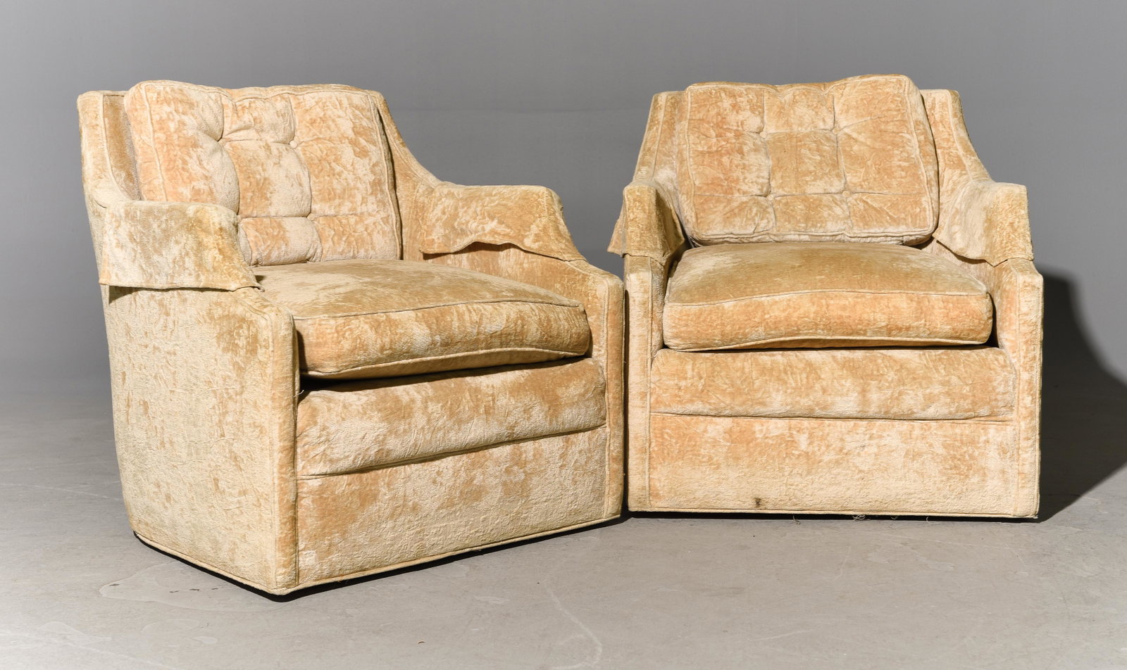 Pair of Swival Arm Chairs: Pair of Swival Arm Chairs - 29 in tall x 33 x 29