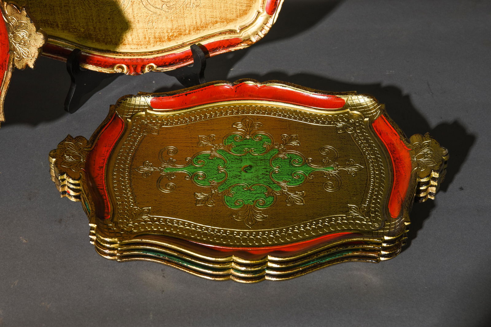 6 Assorted Florentine Style Trays (1 of 4)