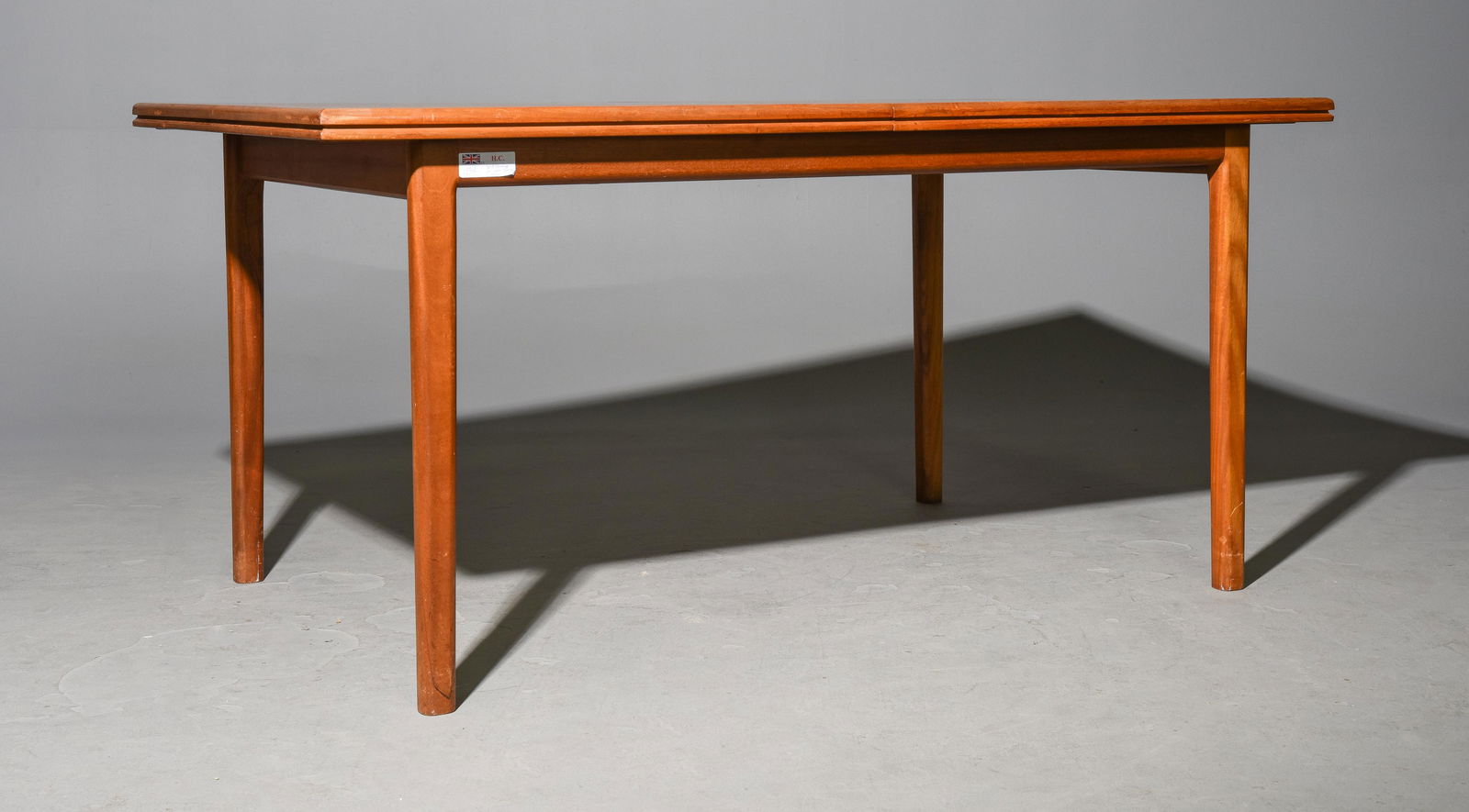 Mid Century Double Pop Up Leaf Table - McIntosh (1 of 6)