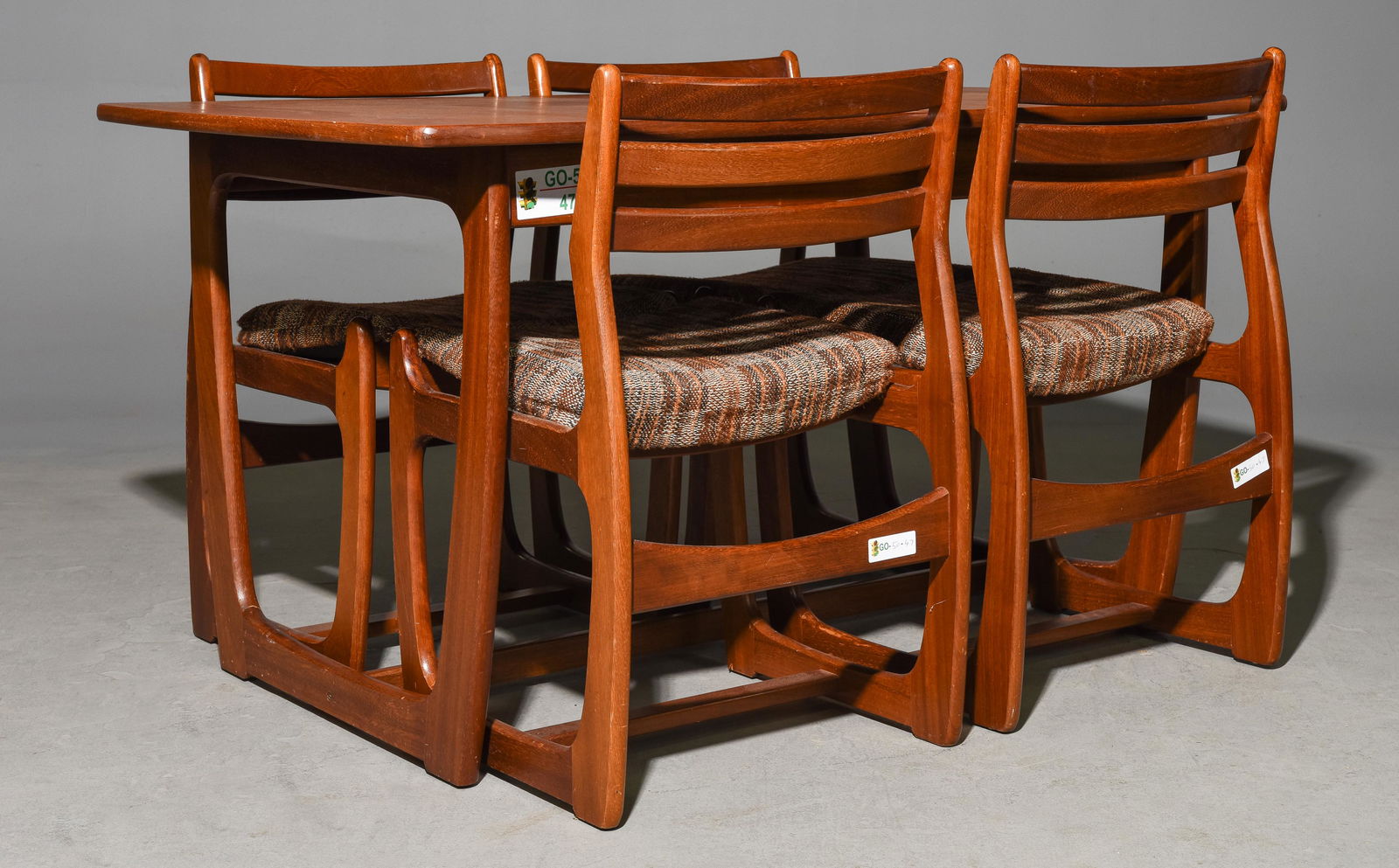 Mid Century Modern Table & Chairs - Portwood (1 of 5)