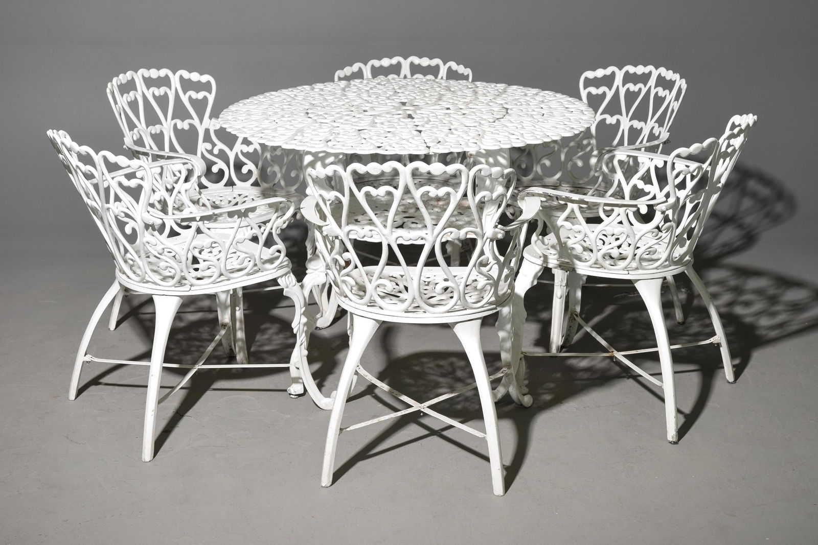 Painted Cast Metal Round Garden Table & 6 Chairs (1 of 3)