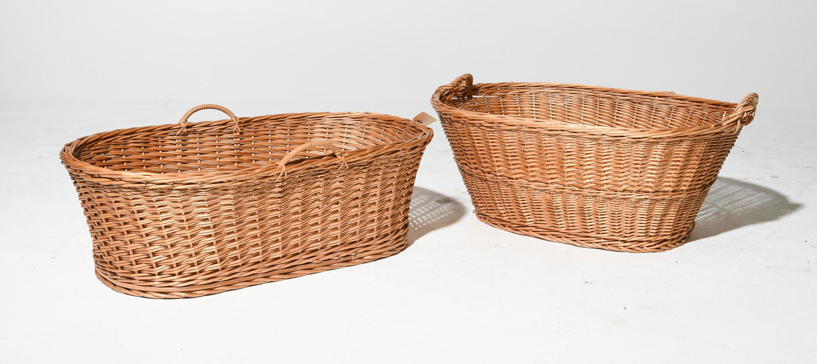 2 Wicker Oval Woven Baskets (1 of 5)