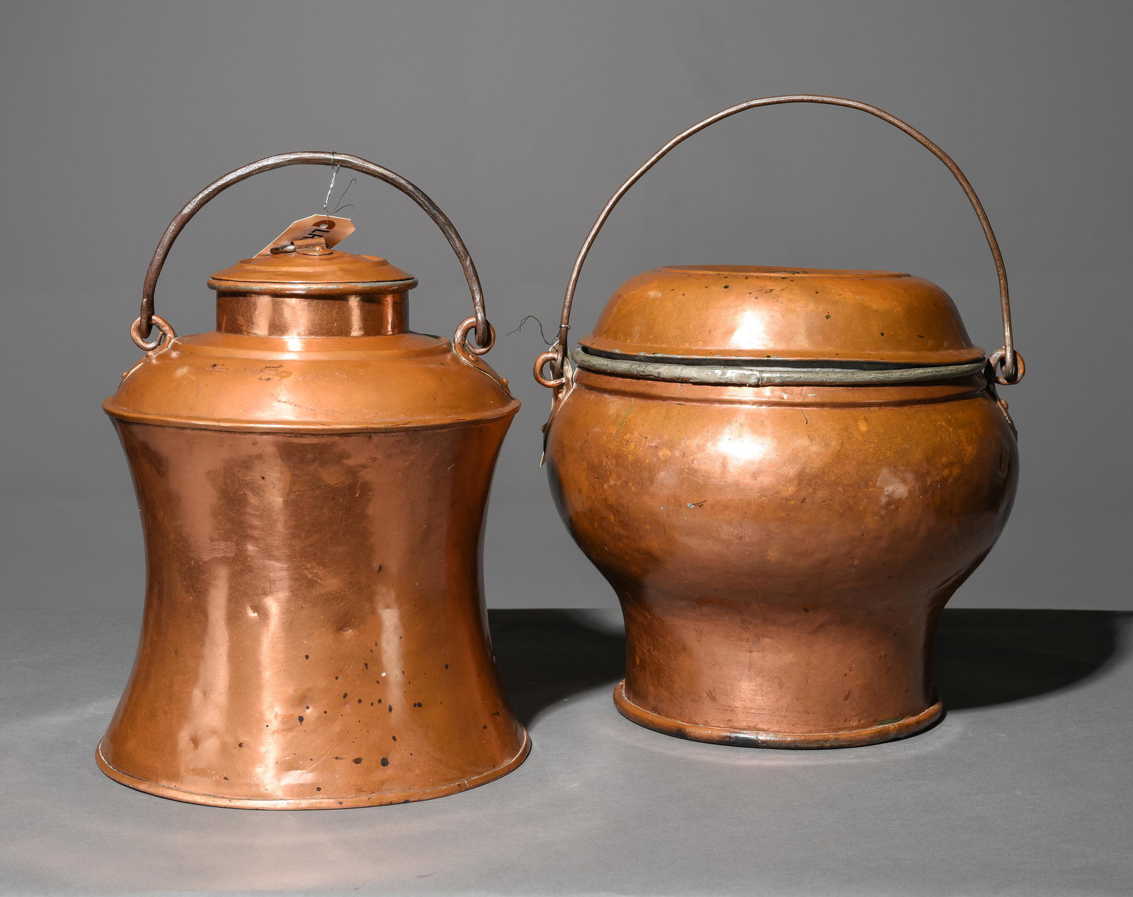 2 Copper Pots with Lids (1 of 4)