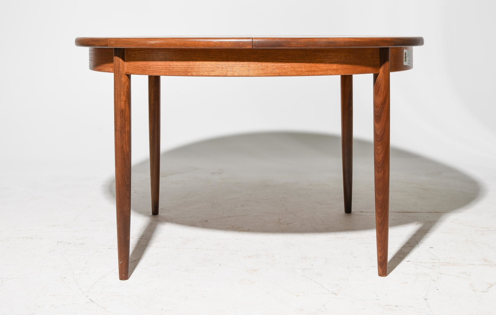 Round Mid Century Table By G-Plan - Pop Up Leaf (1 of 4)