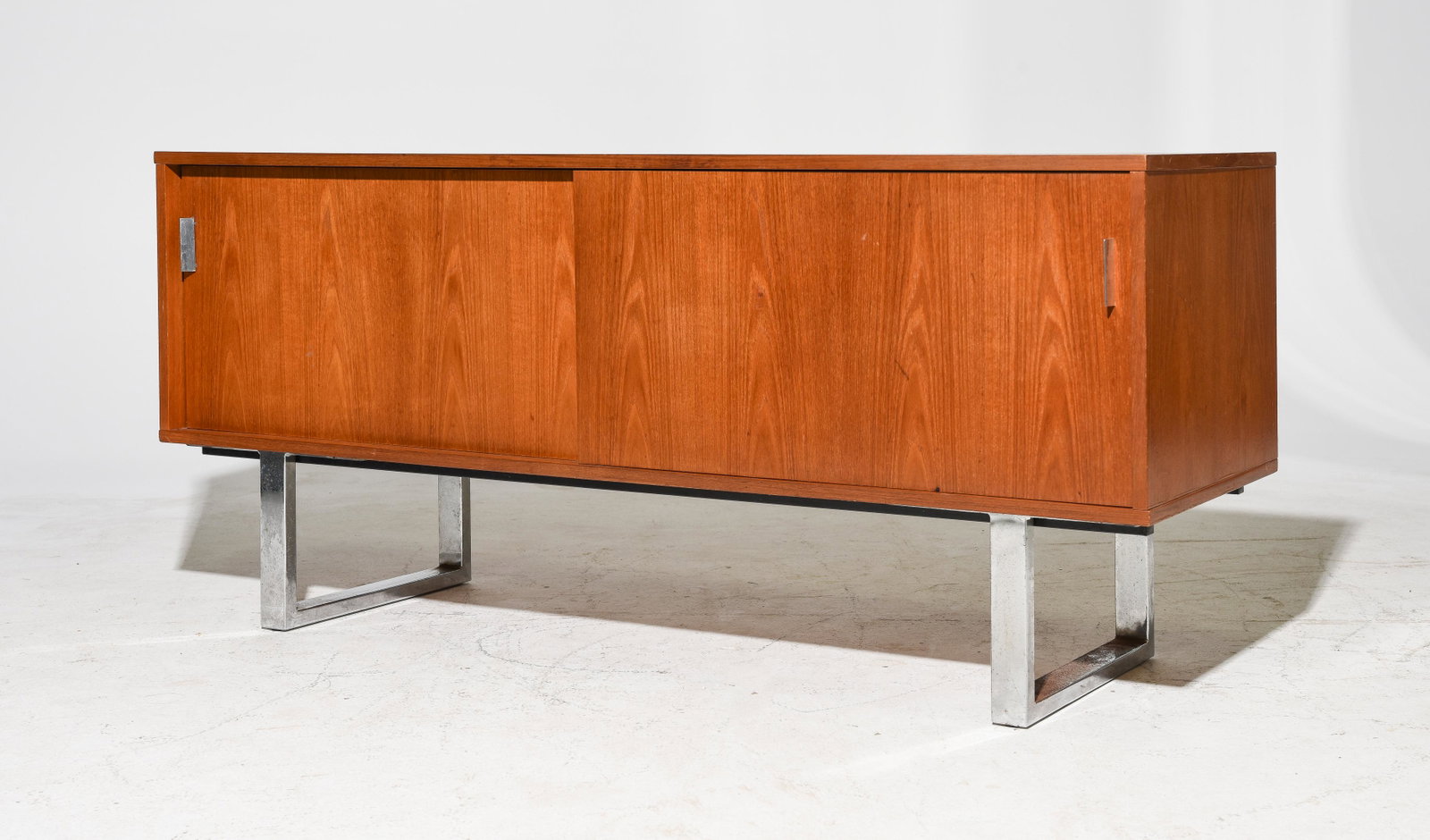 Mid Century Modern Sliding Door Sideboard: Danish Modern Style Sliding Door Sideboard with Metal Base
