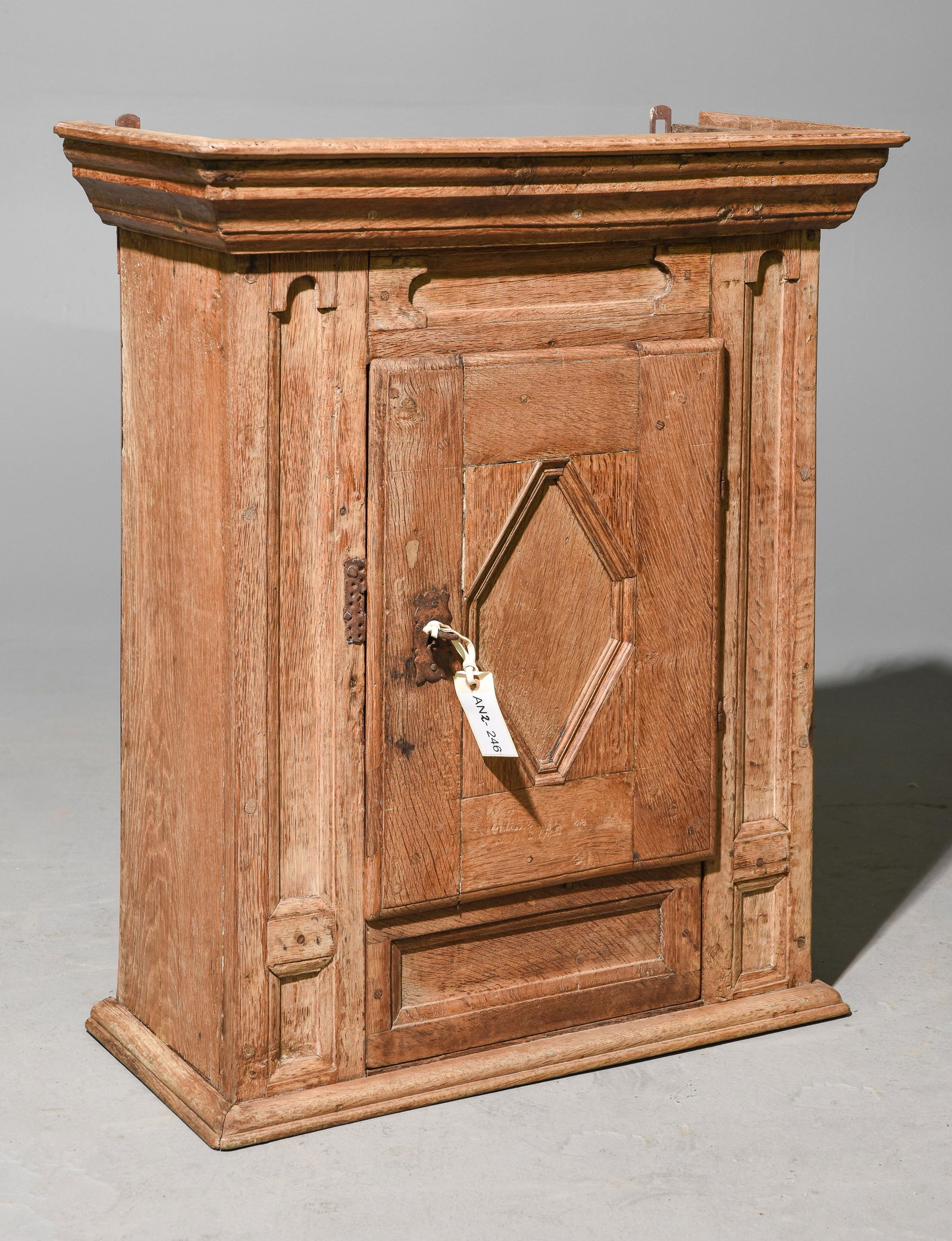 Oak Single Door Wall Cabinet #2 (1 of 3)