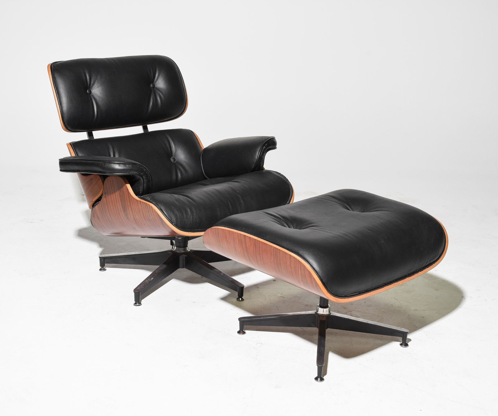 Mid Century Modern Eames Style 670/671 Chair & Ottoman