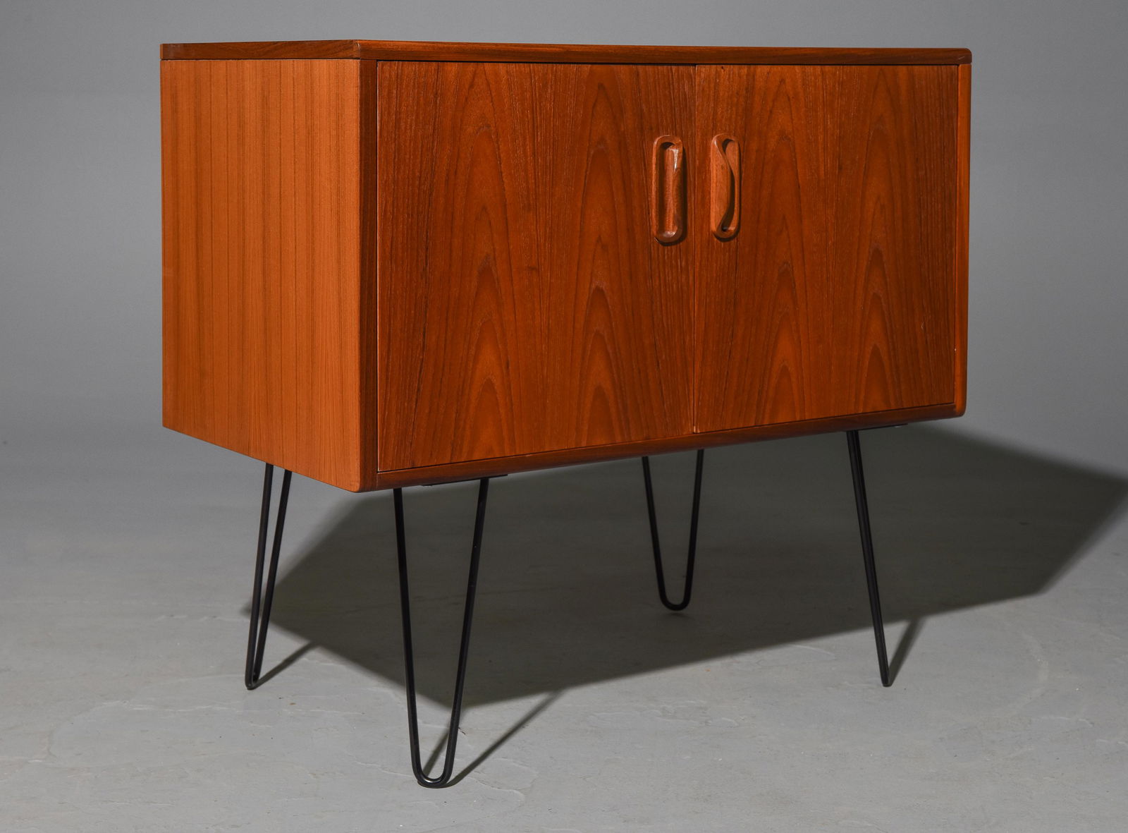 Mid Century Modern Record Cabinet - Gplan (1 of 5)