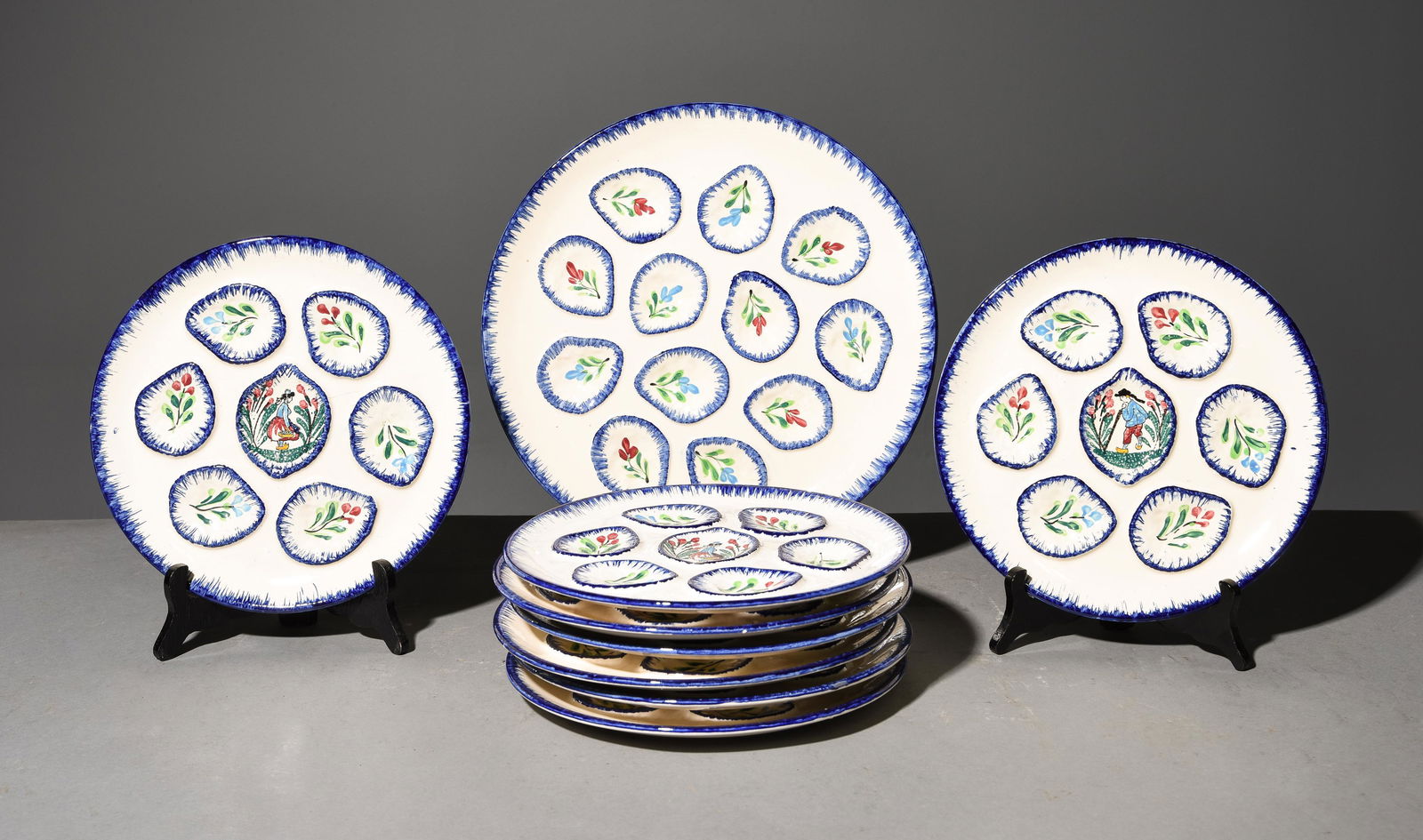 9pc French Oyster Plate Set - Platter & 8 Plates (1 of 3)