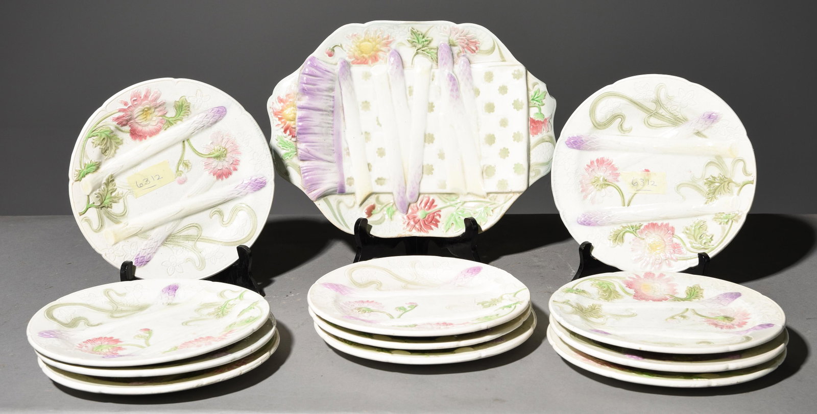12pc French Asparagus Plate Set - Platter & 11 Plates: 12pc French Asparagus Plate Set - Platter & 11 Plates - Measurements are for the platter