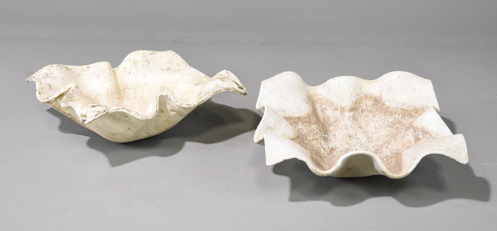 Willy Guhl (1915-2004) - 2 Handkerchief Bowls: Willy Guhl (1915-2004) - 2 Handkerchief Bowls - This is fibrated concrete manufactured by Eternit, Switzerland.
