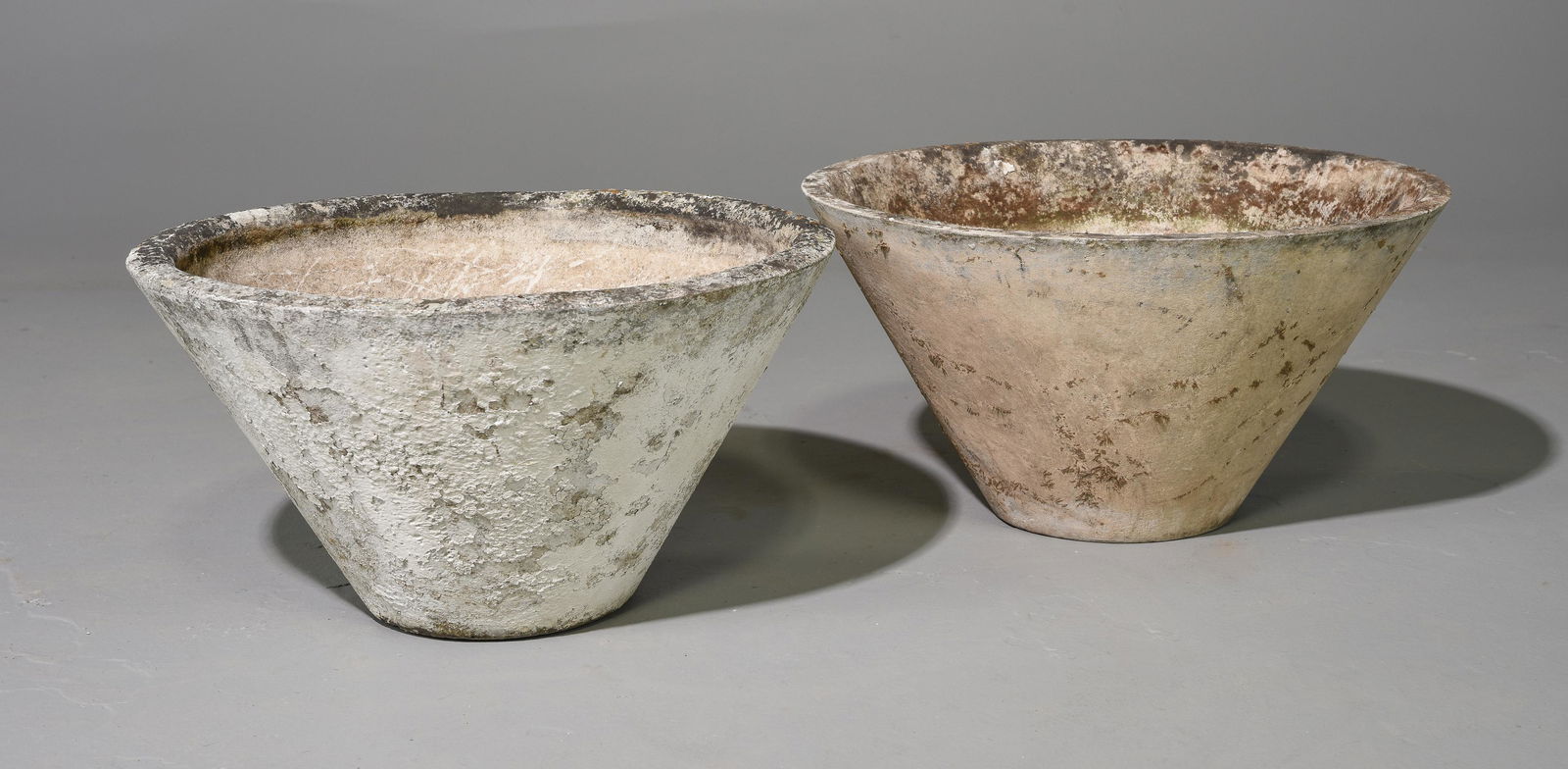 Willy Guhl (1915-2004) - 2 "Cone" Planters (1 of 4)