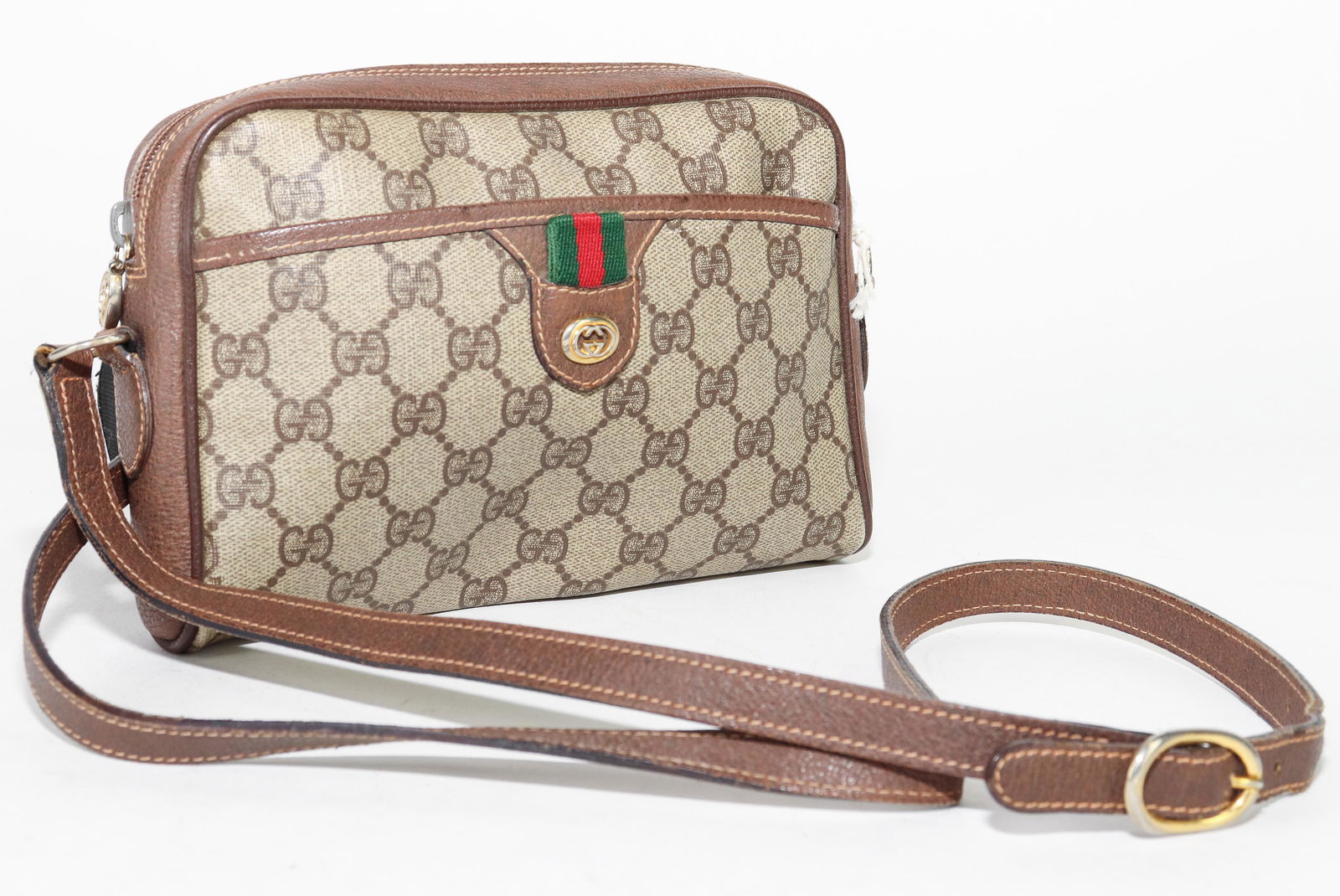 Gucci Accessory Collection Vintage Web Crossbody (1 of 8)