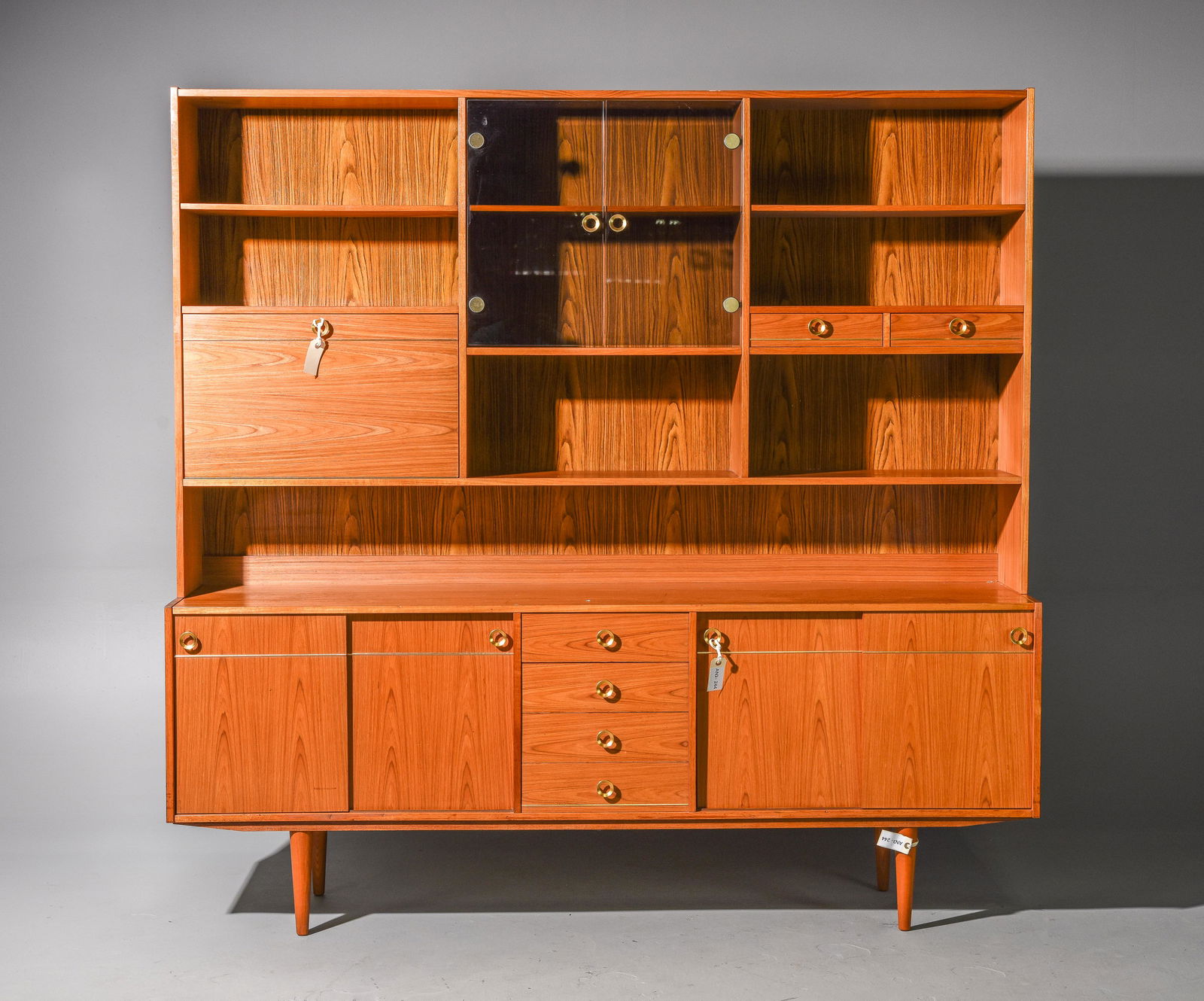 Danish Modern Hutch / Wall Unit (1 of 10)