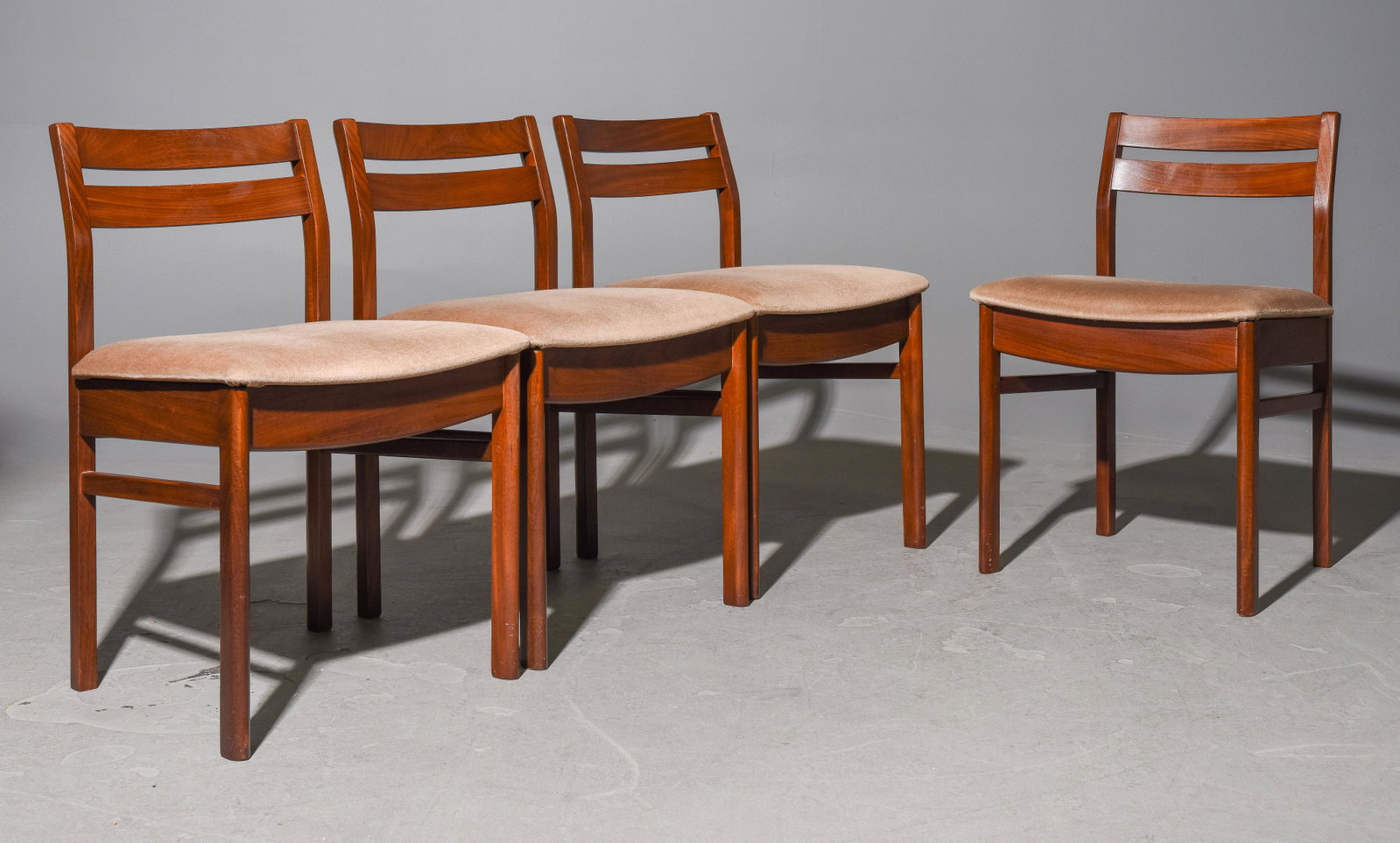 4 Mid Century Modern Ladderback Chairs: 4 Danish Modern Style Ladderback Chairs - 29 in tall x 18 x 19