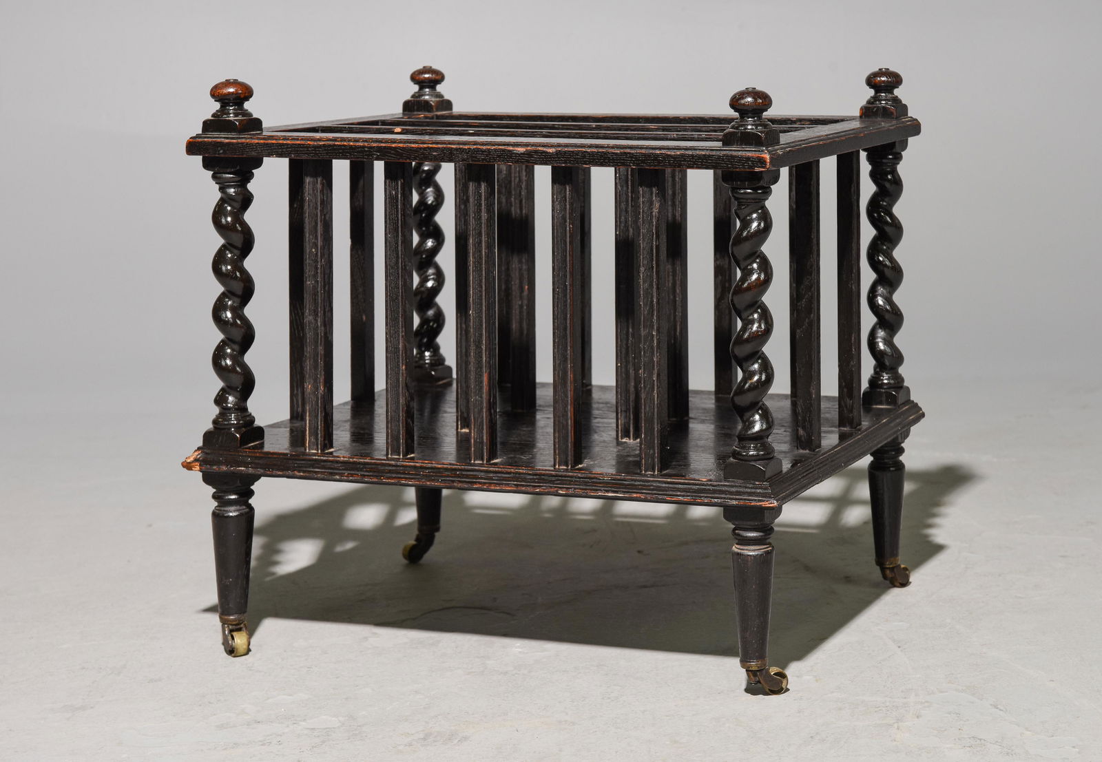 British Oak Barley Twist Canterbury / Magazine Rack (1 of 3)