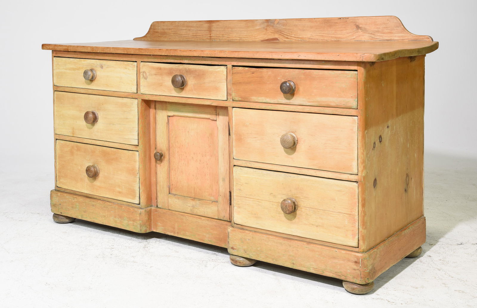 Victorian Pine Dresser / Sideboard c.1920's-40's (1 of 6)