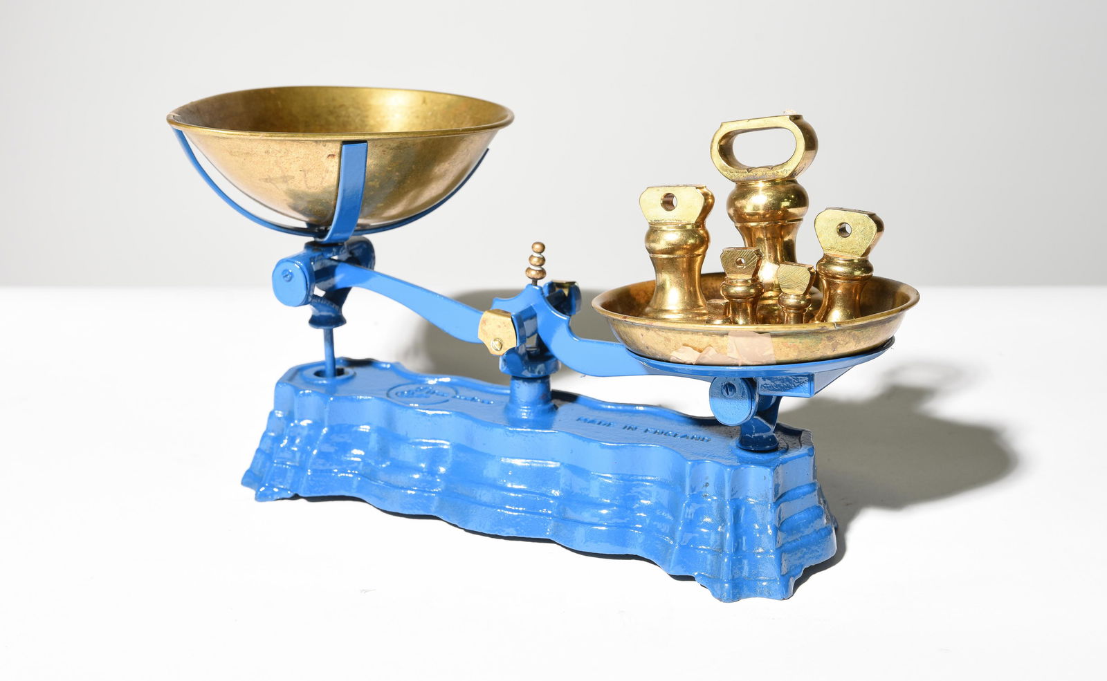 British Blue Balance Scale with Bell Weights (1 of 5)