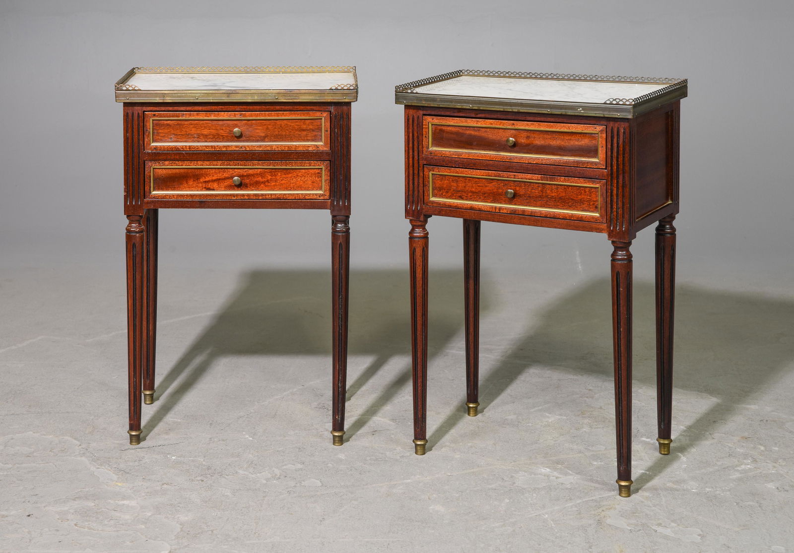 2 Louis XVI Style White Marble Top Nightstands (1 of 4)