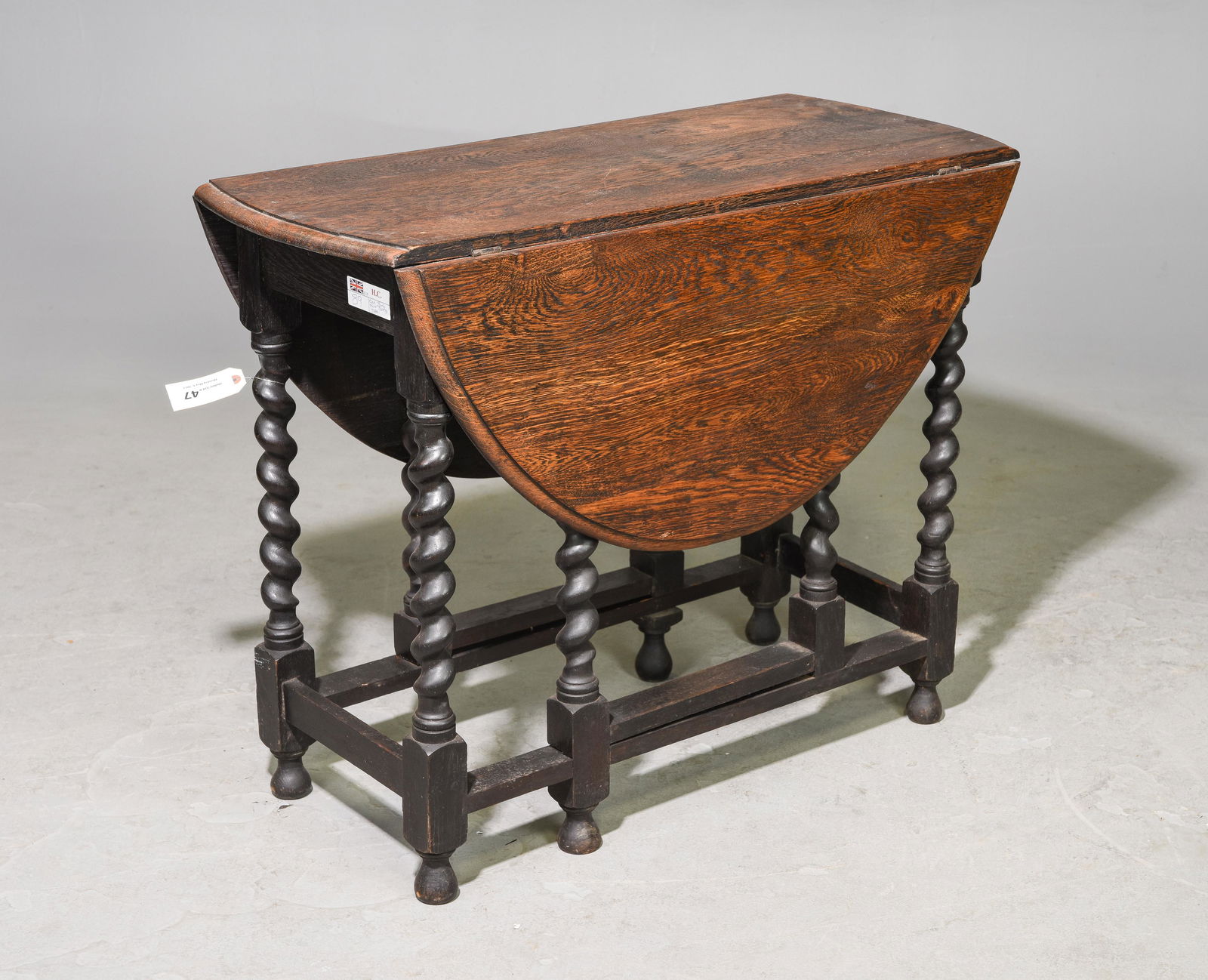 British Oak Barley Twist Drop Leaf Table #2 (1 of 2)