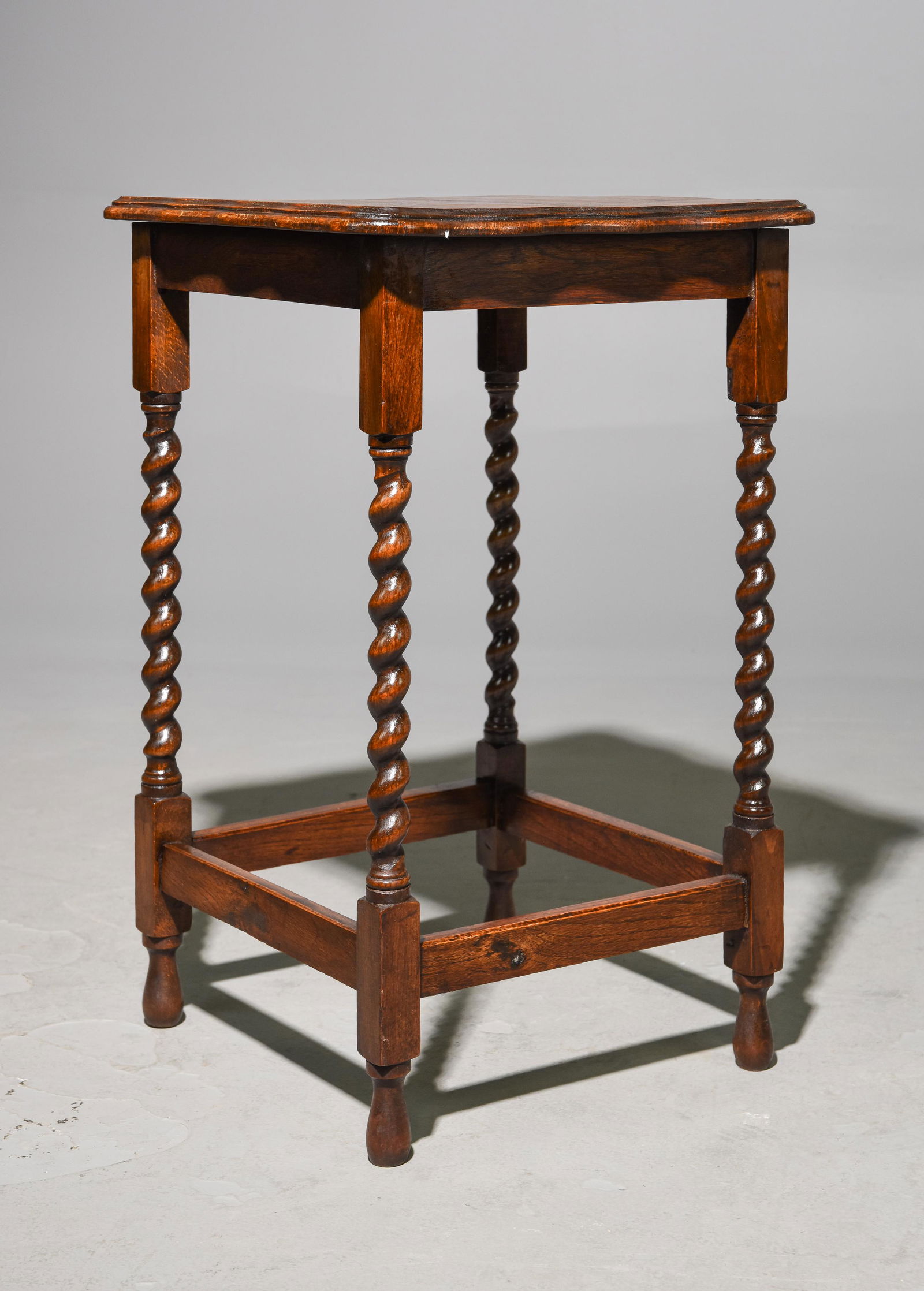 British Oak Barley Twist Occasional Table #1 (1 of 2)