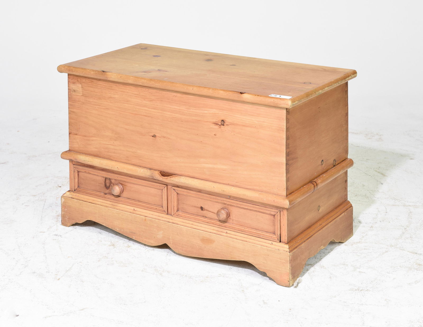 Pine Trunk / Blanket Box with Drawers (1 of 3)