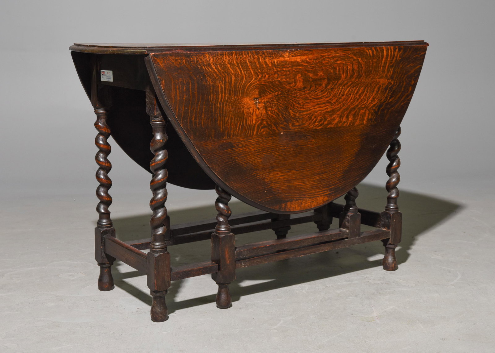 British Oak Barley Twist Drop Leaf Table: British Oak Barley Twist Drop Leaf Table - 29 in tall x 40 x 18, Leaves add an additional 18 inches each