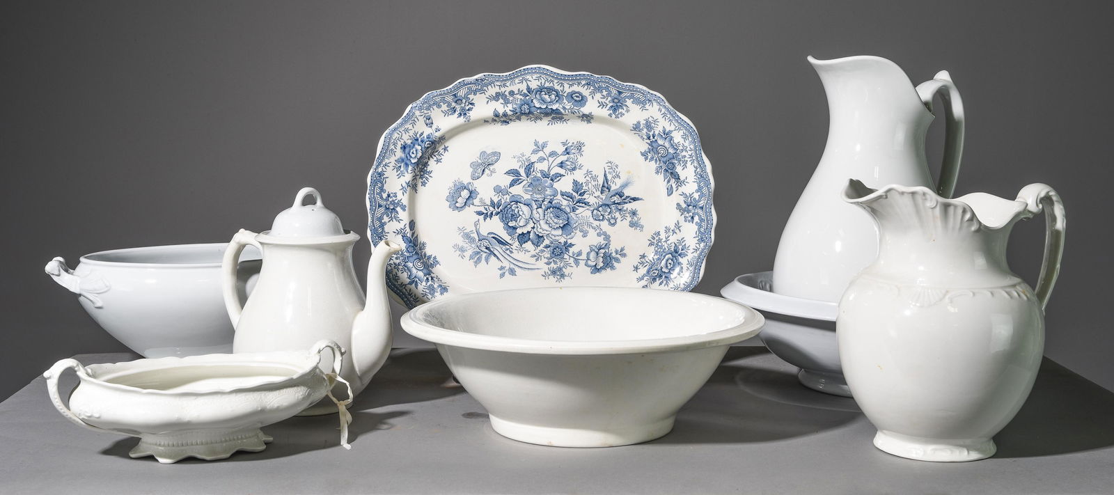 8pcs Assorted Ironstone Pitchers, Bowls, Etc. (1 of 7)