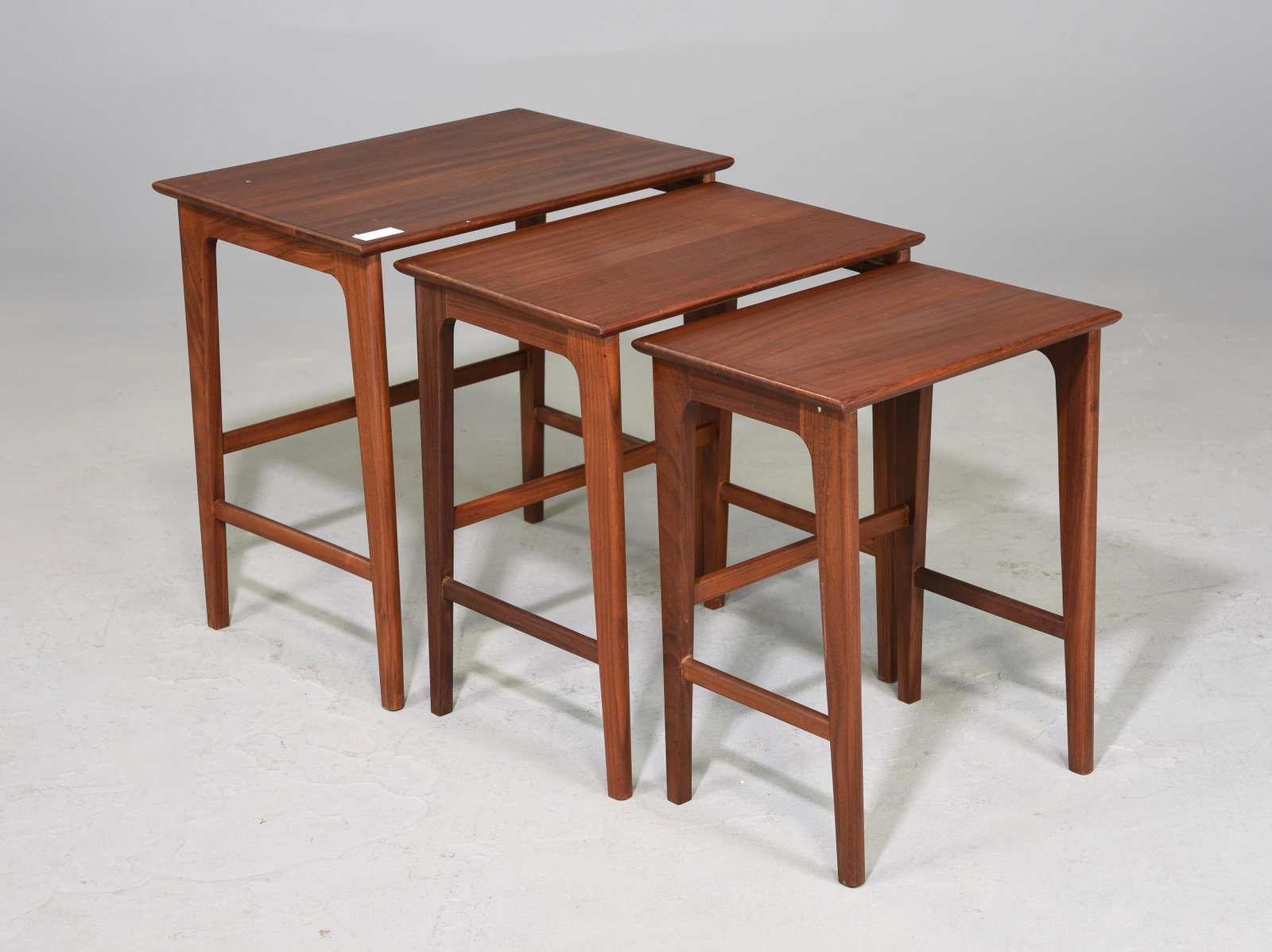 Mid Century Modern Nest of 3 Tables: Danish Modern Style Nest of 3 Tables - 21 in tall x 21 x 15