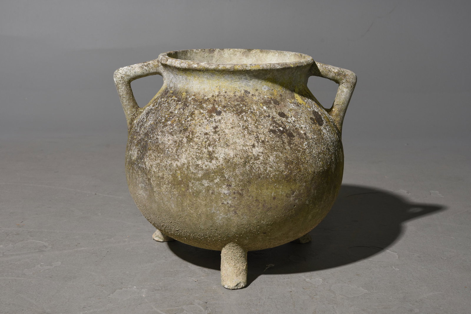 Willy Guhl Industrial Marmite Cauldron Planter: Willy Guhl Industrial Marmite Cauldron Planter - 19 in tall x 20 x 15